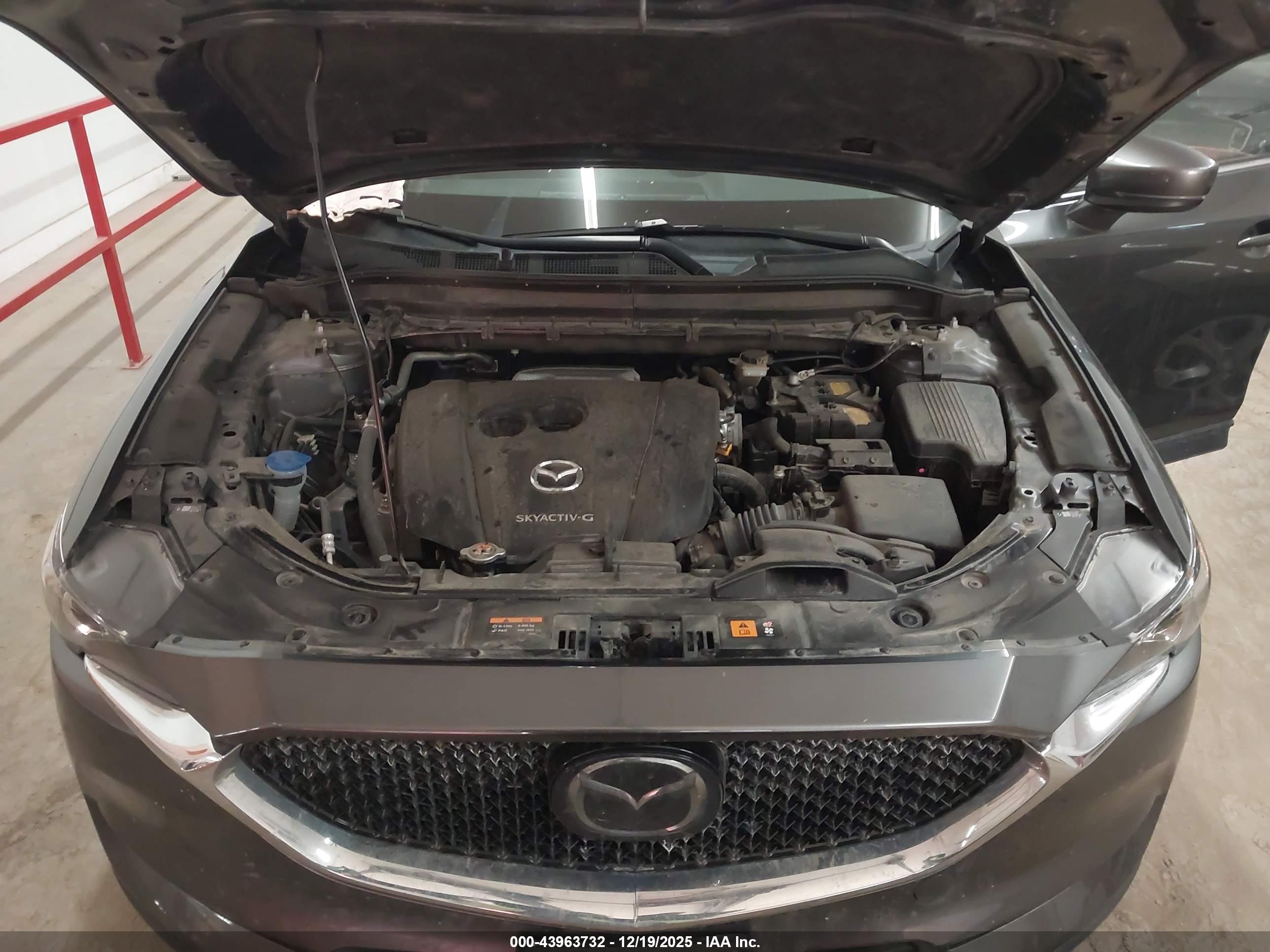 MAZDA CX-5 image 10