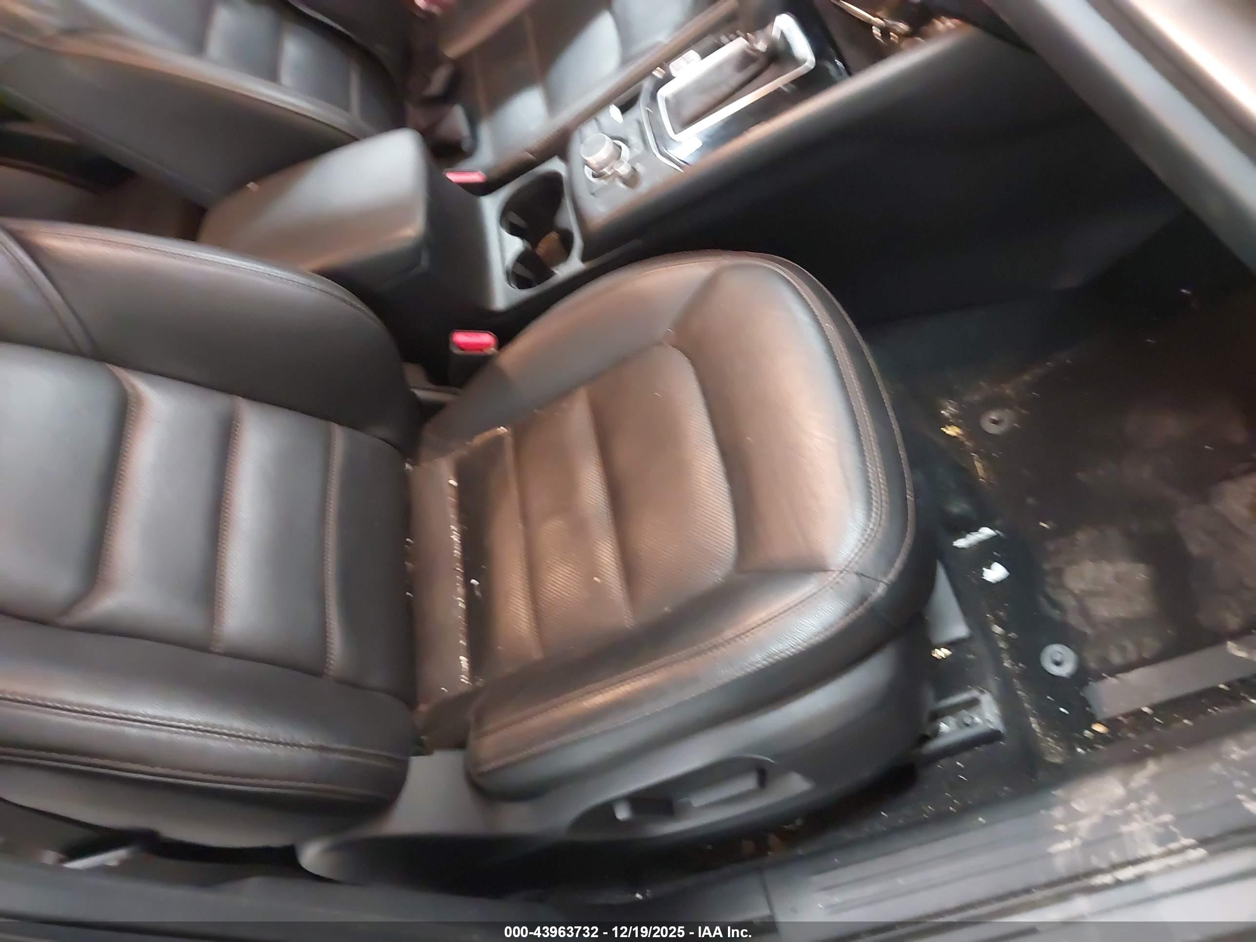 MAZDA CX-5 image 5