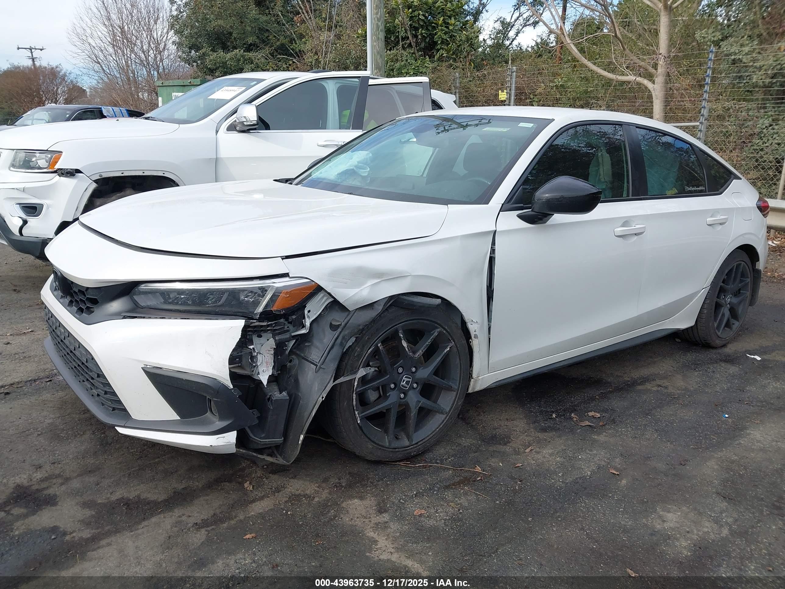 HONDA CIVIC image 2