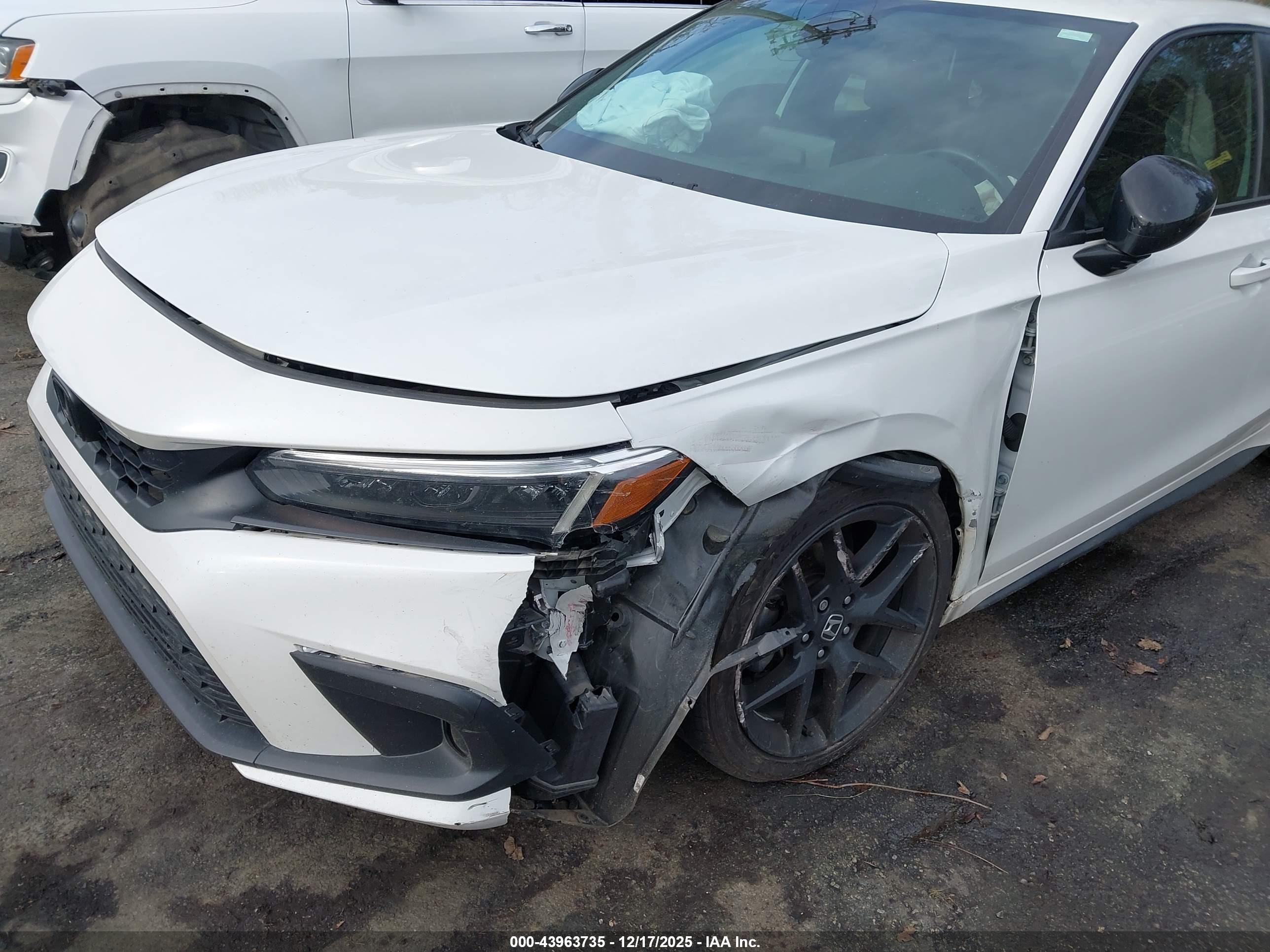 HONDA CIVIC image 6