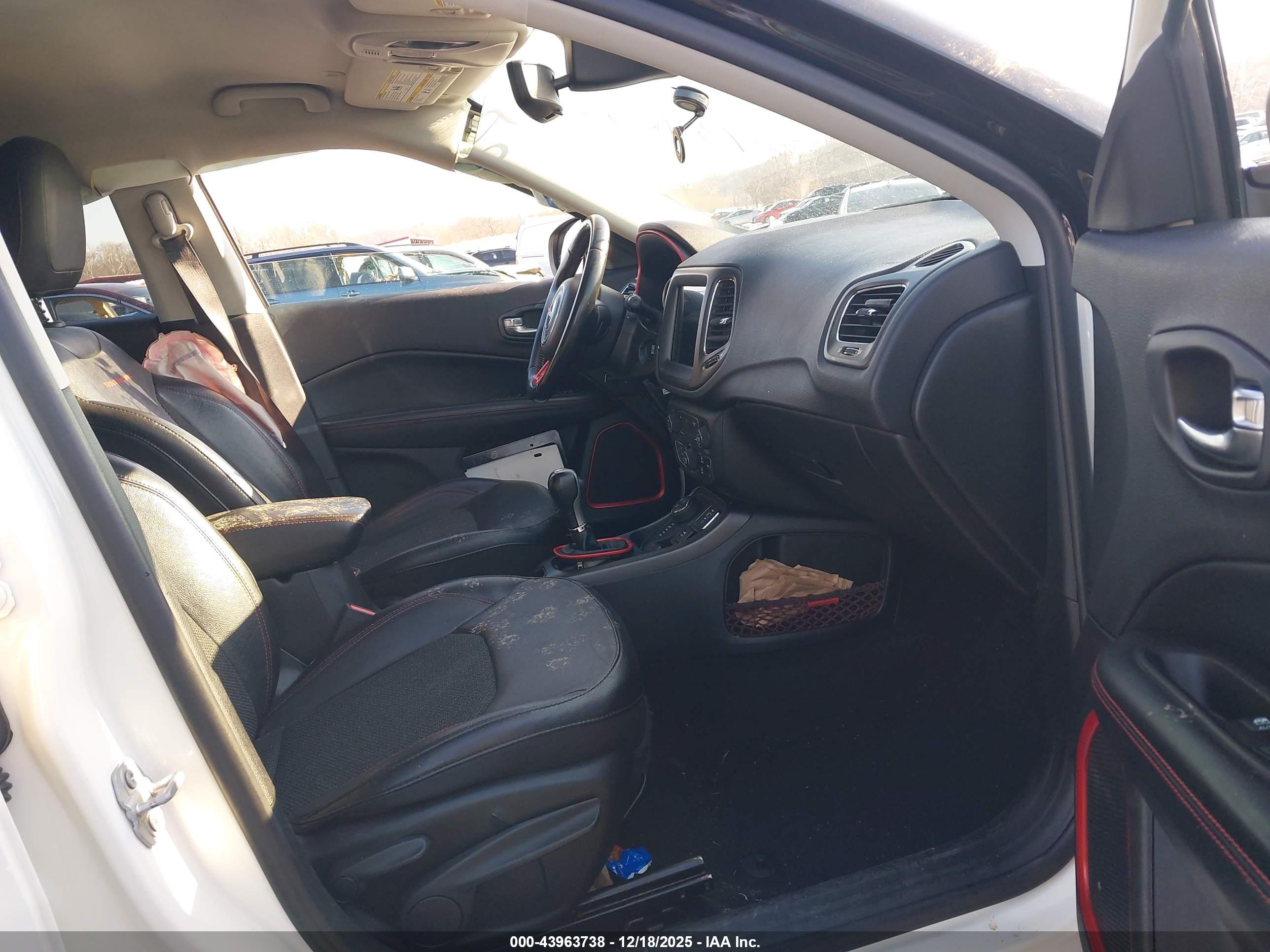 JEEP COMPASS image 5