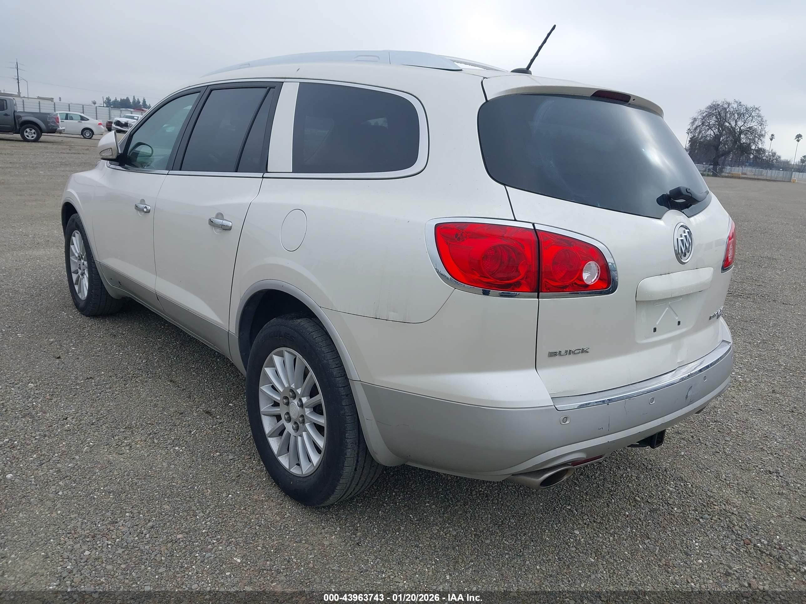 BUICK ENCLAVE image 3