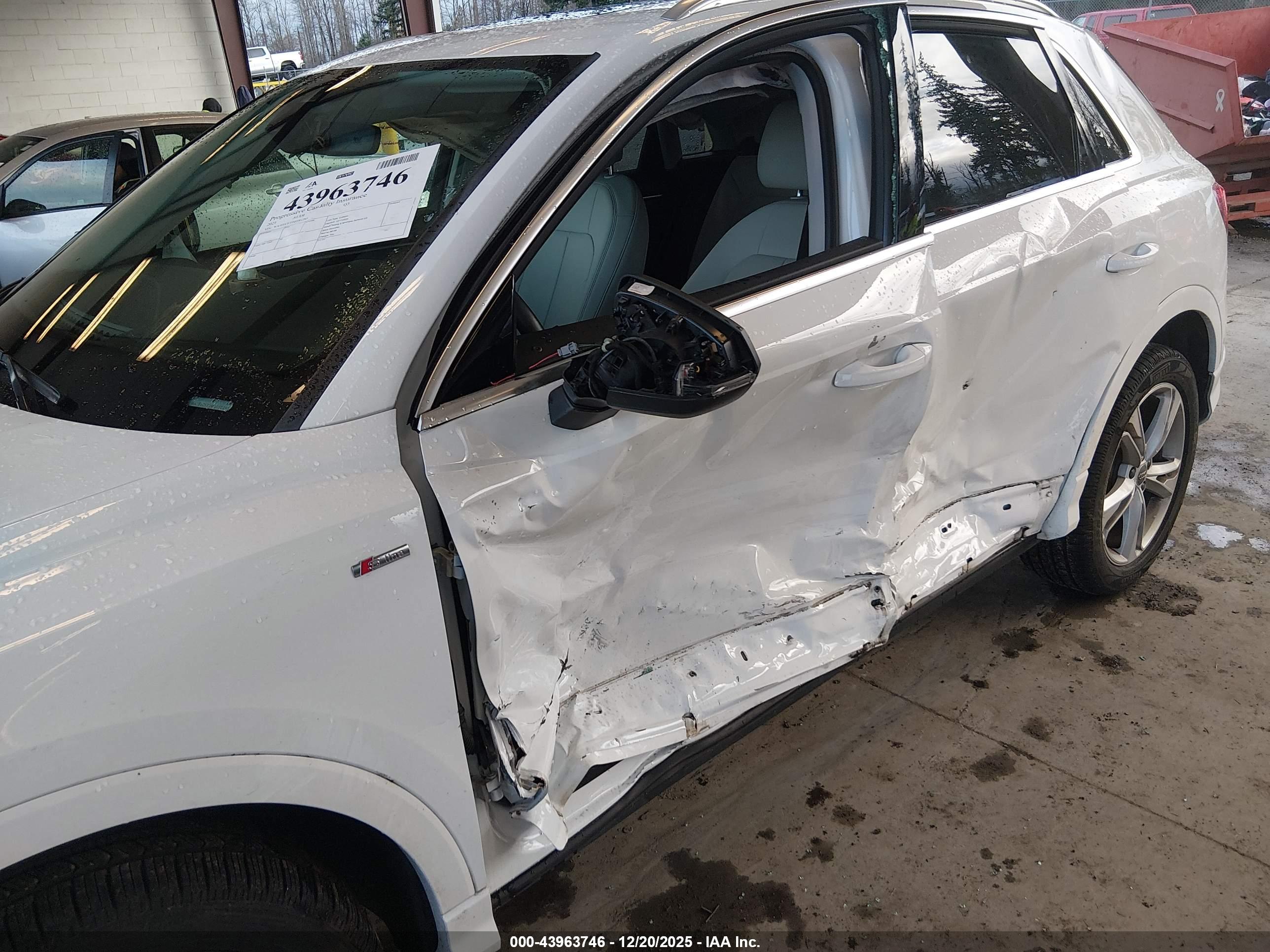 AUDI Q3 image 6