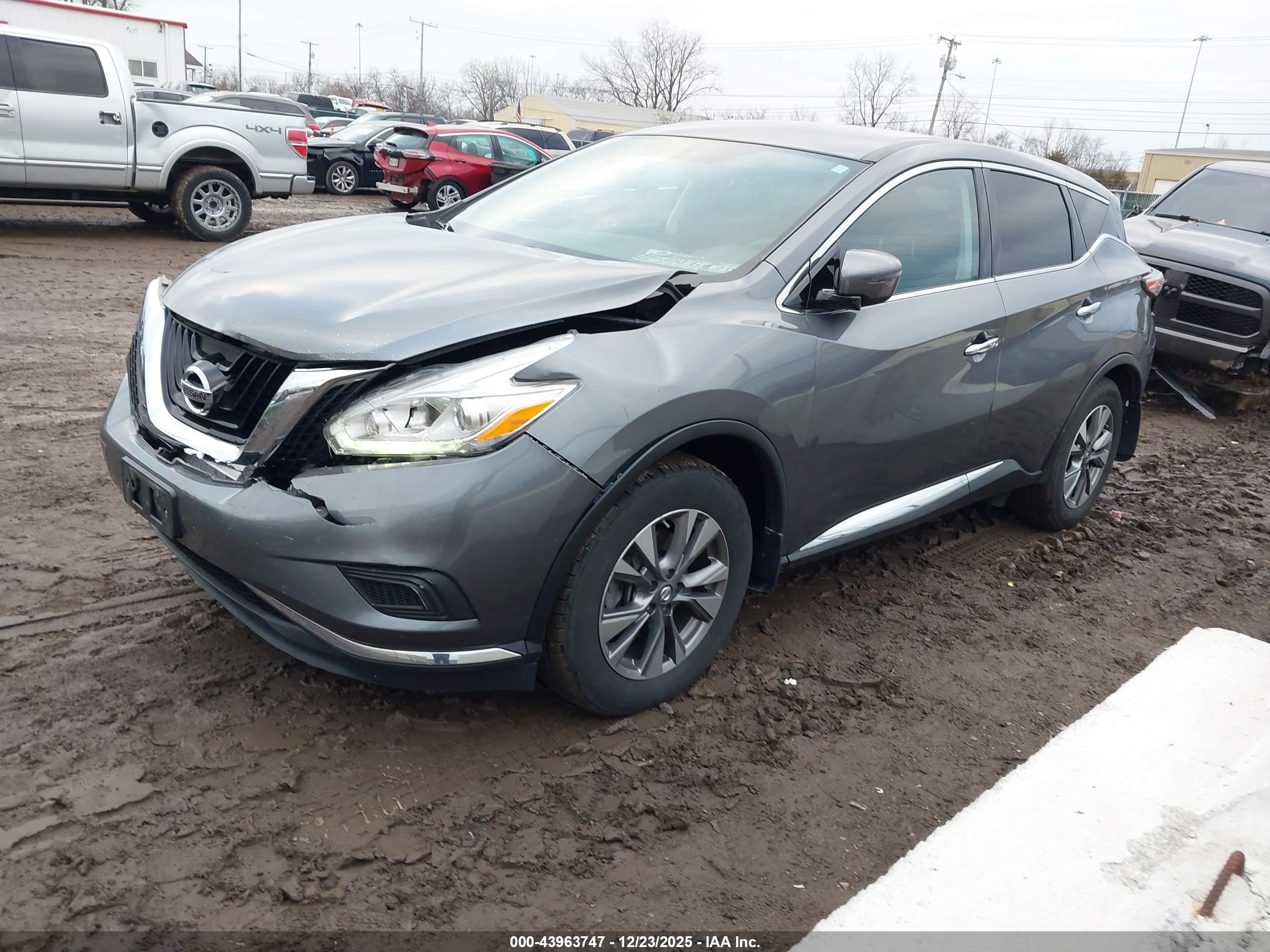 NISSAN MURANO image 2