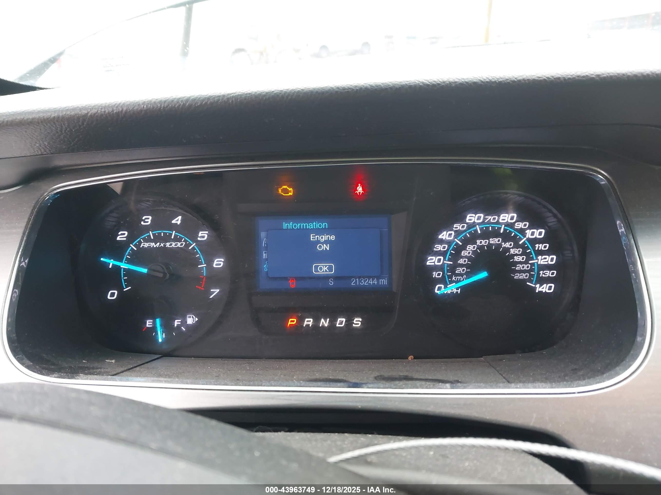 FORD TAURUS image 7