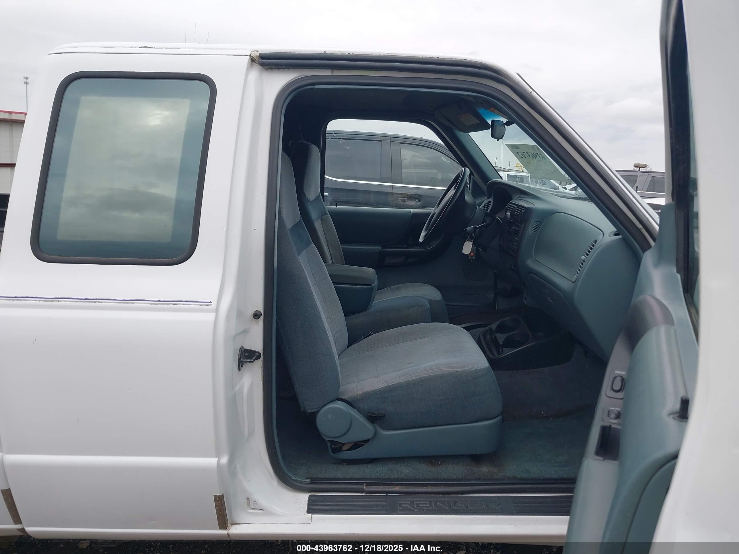 FORD RANGER image 5