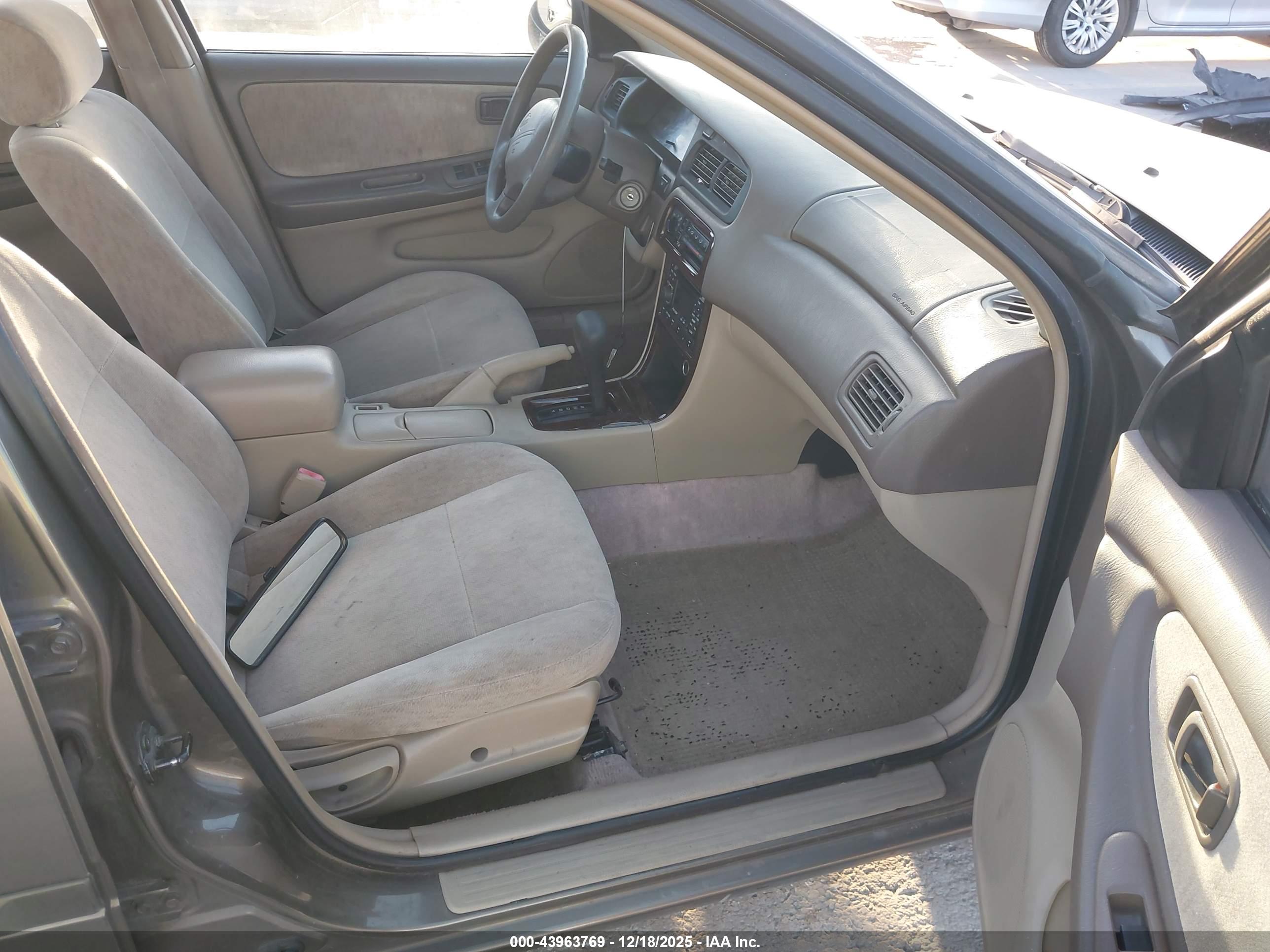 NISSAN ALTIMA image 5