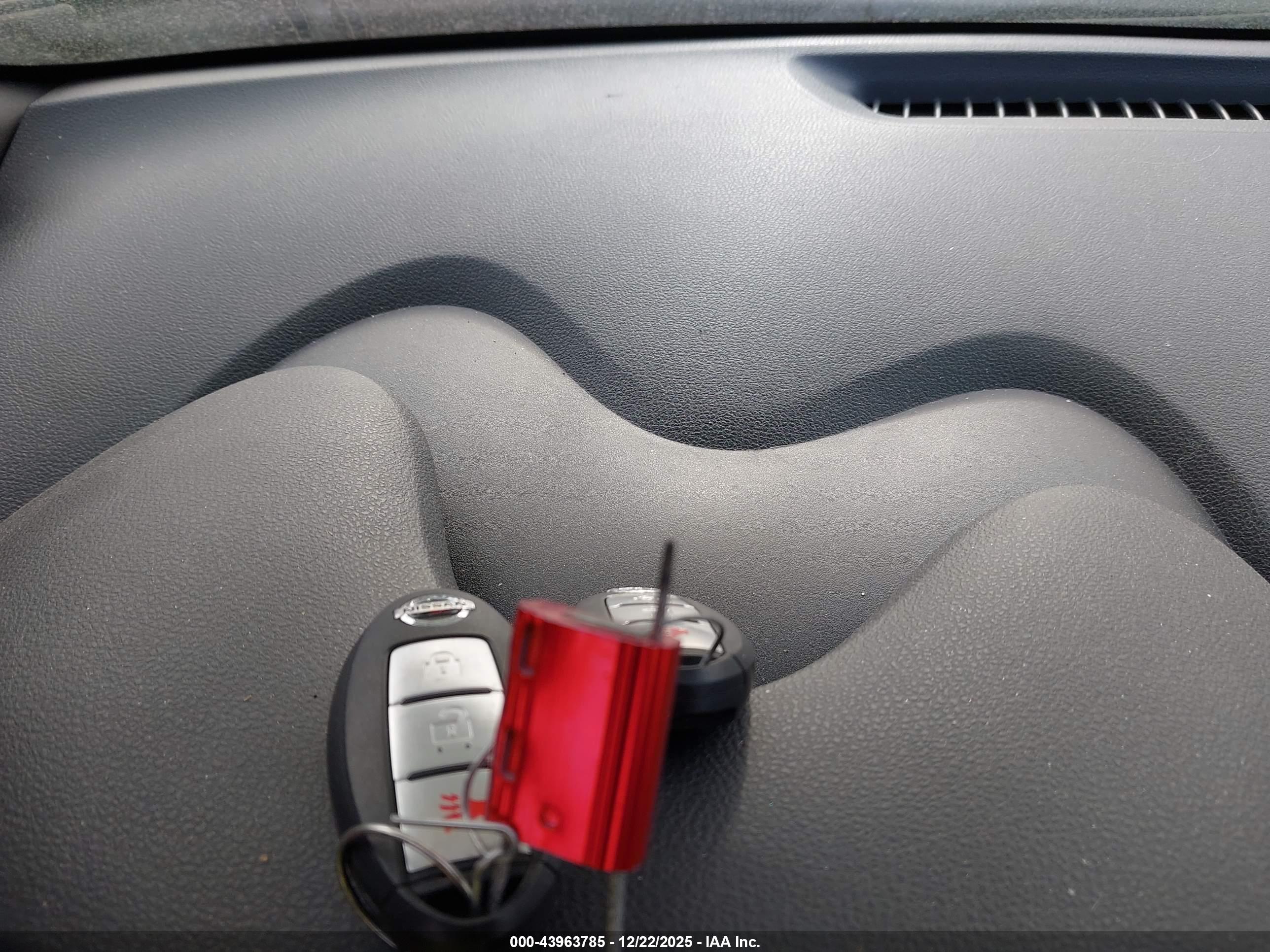 NISSAN JUKE image 11