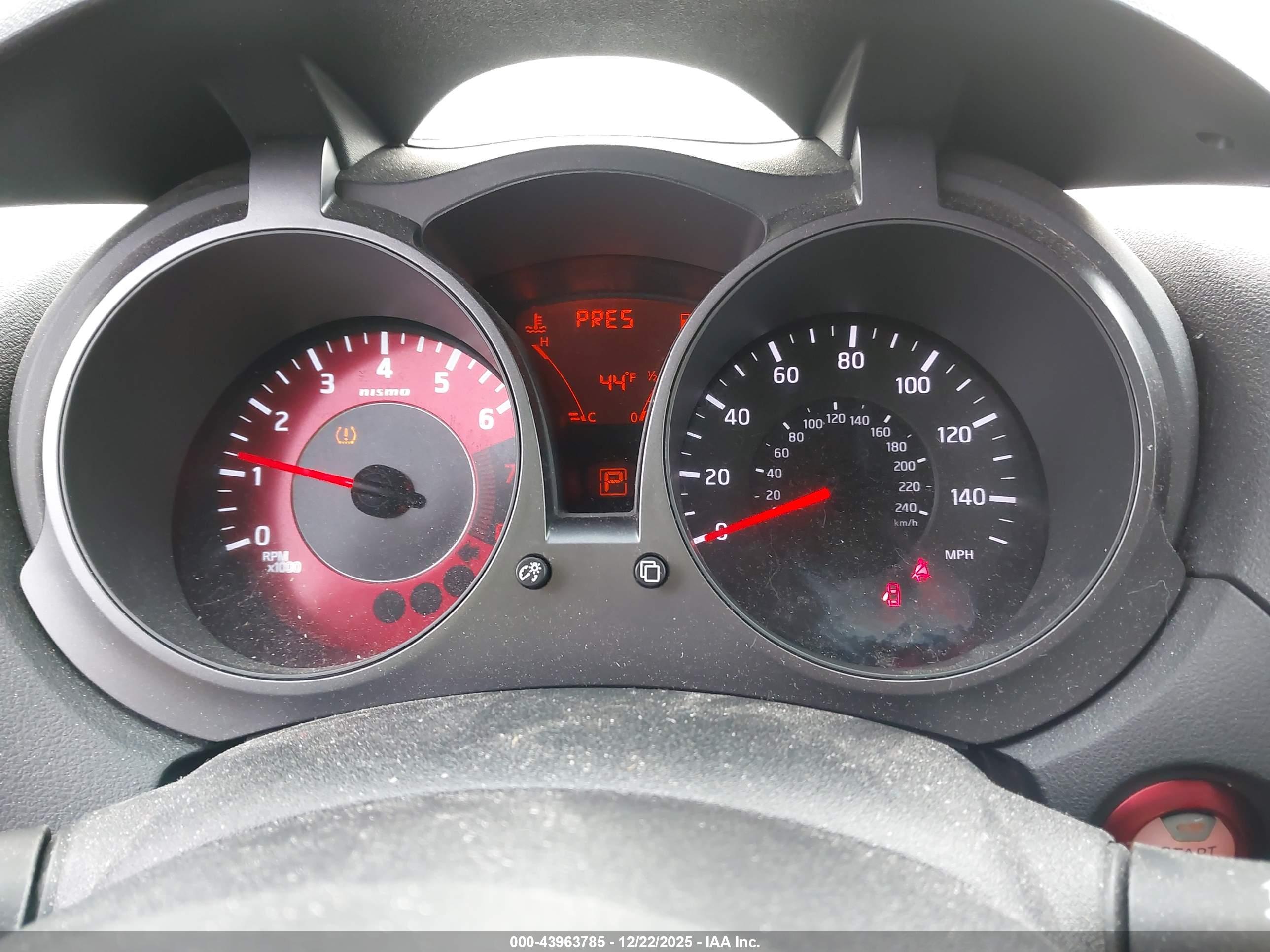 NISSAN JUKE image 7