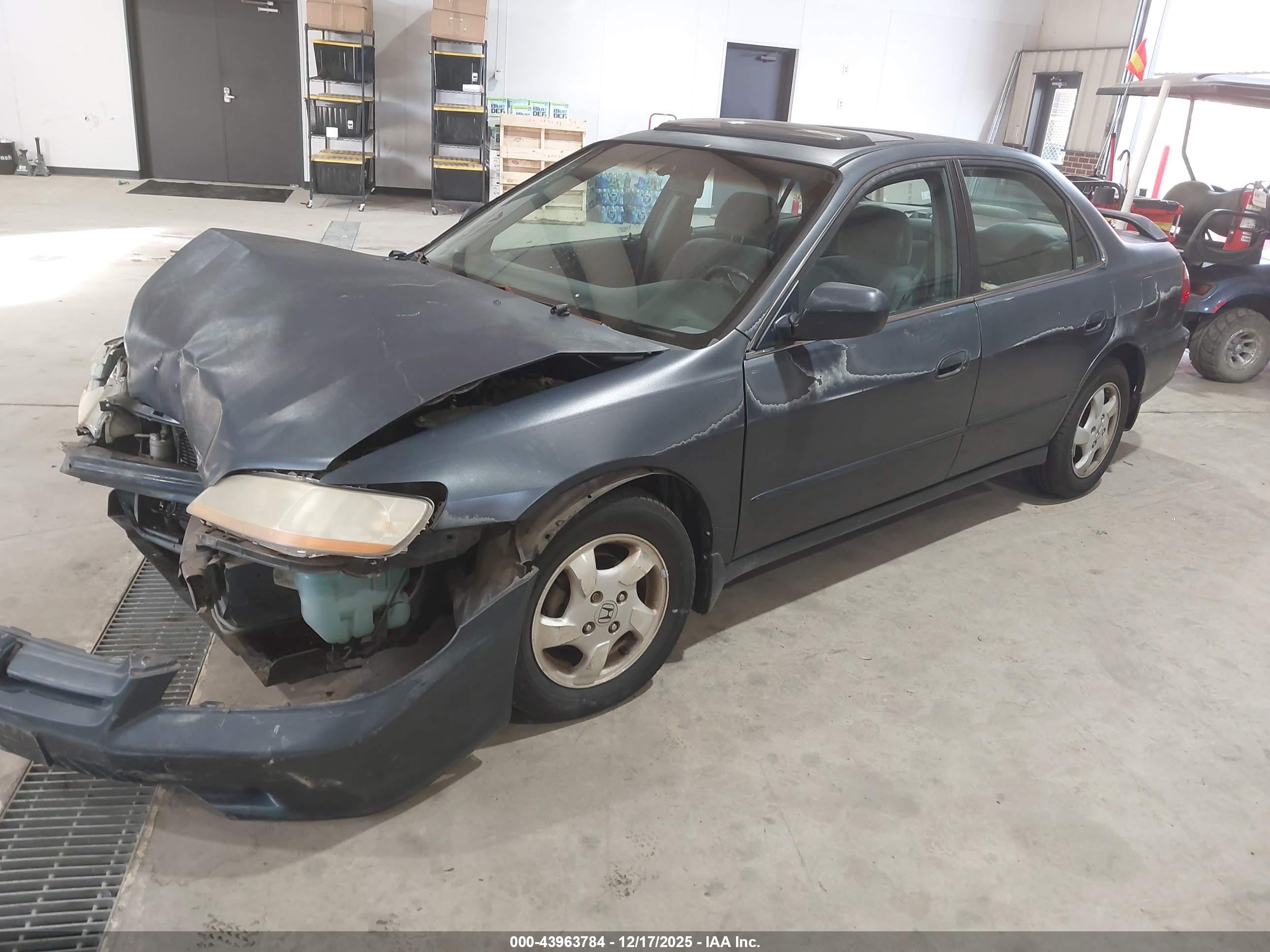 HONDA ACCORD image 2