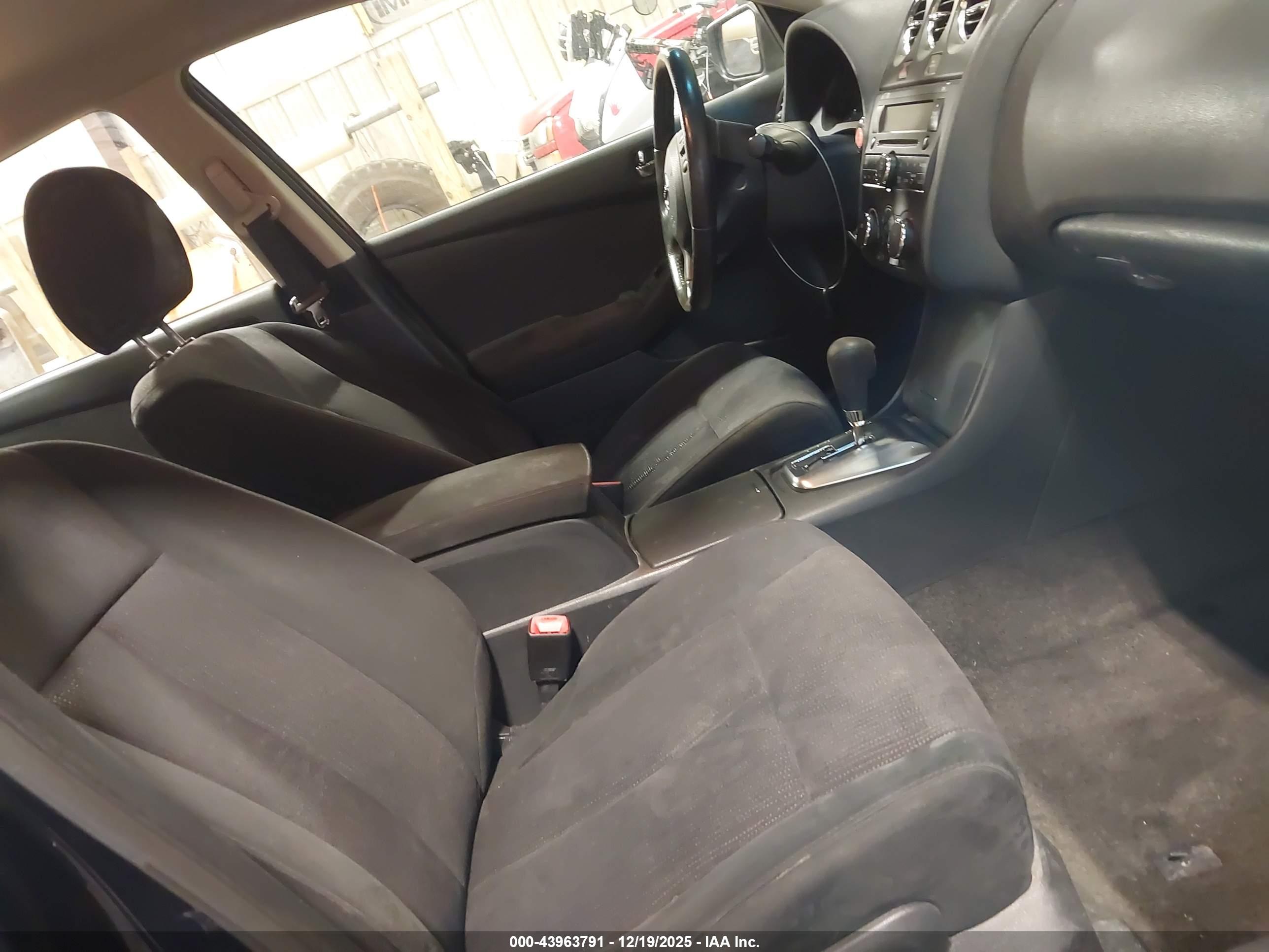 NISSAN ALTIMA image 5