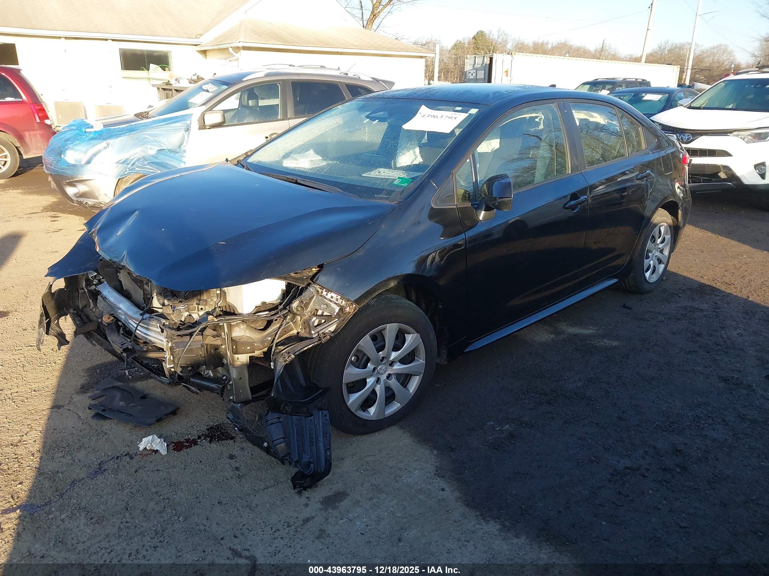 TOYOTA COROLLA image 2