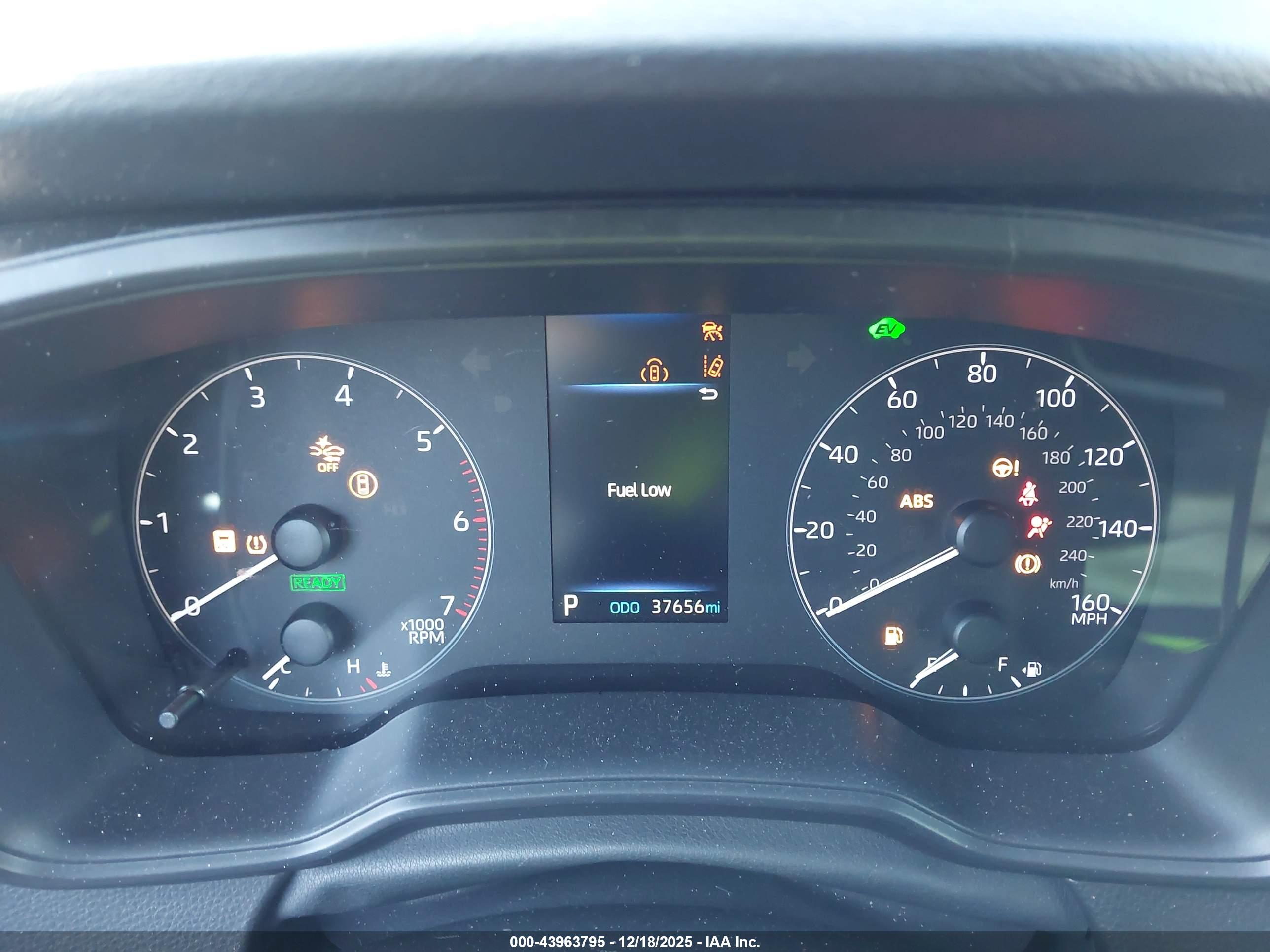 TOYOTA COROLLA image 7