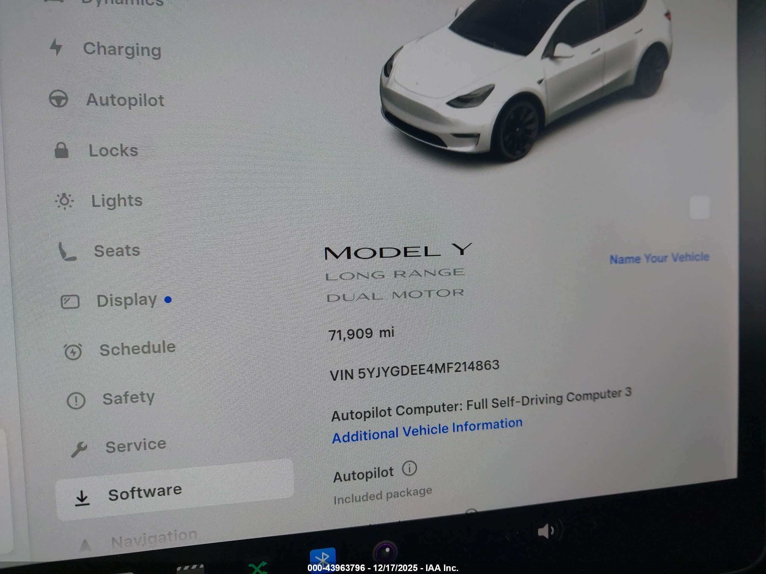 TESLA MODEL image 7