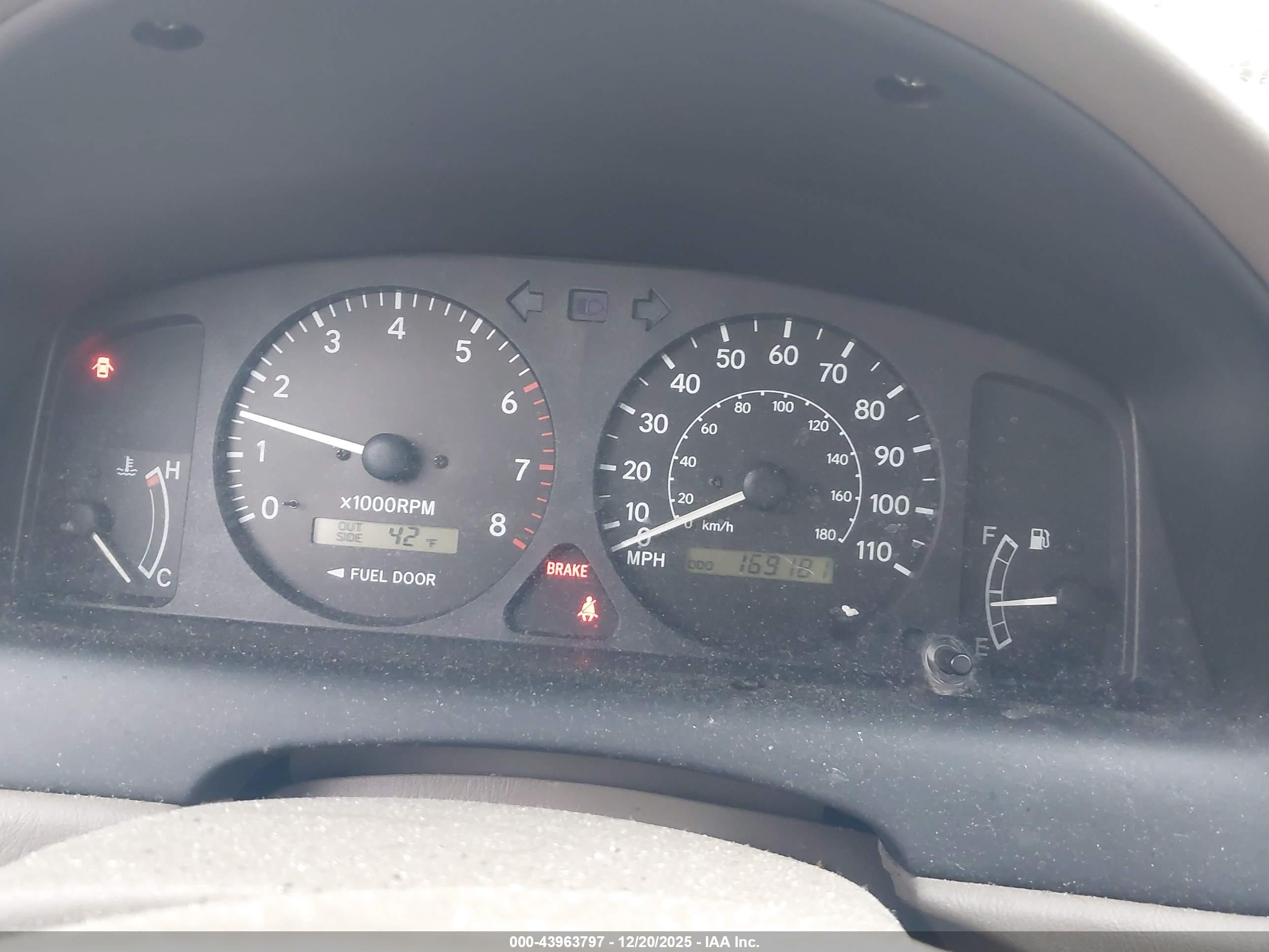 TOYOTA COROLLA image 7