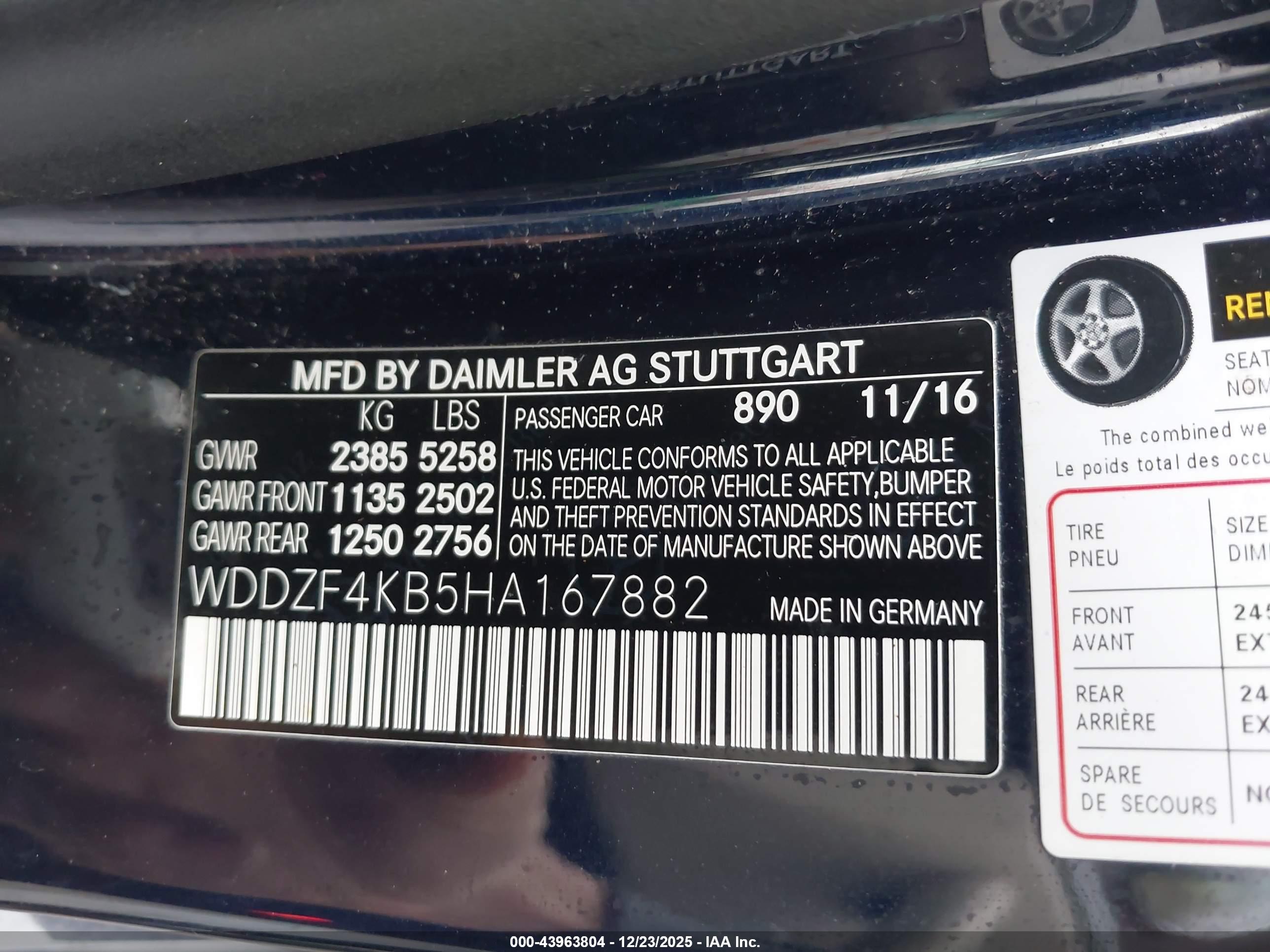 MERCEDES-BENZ E image 9