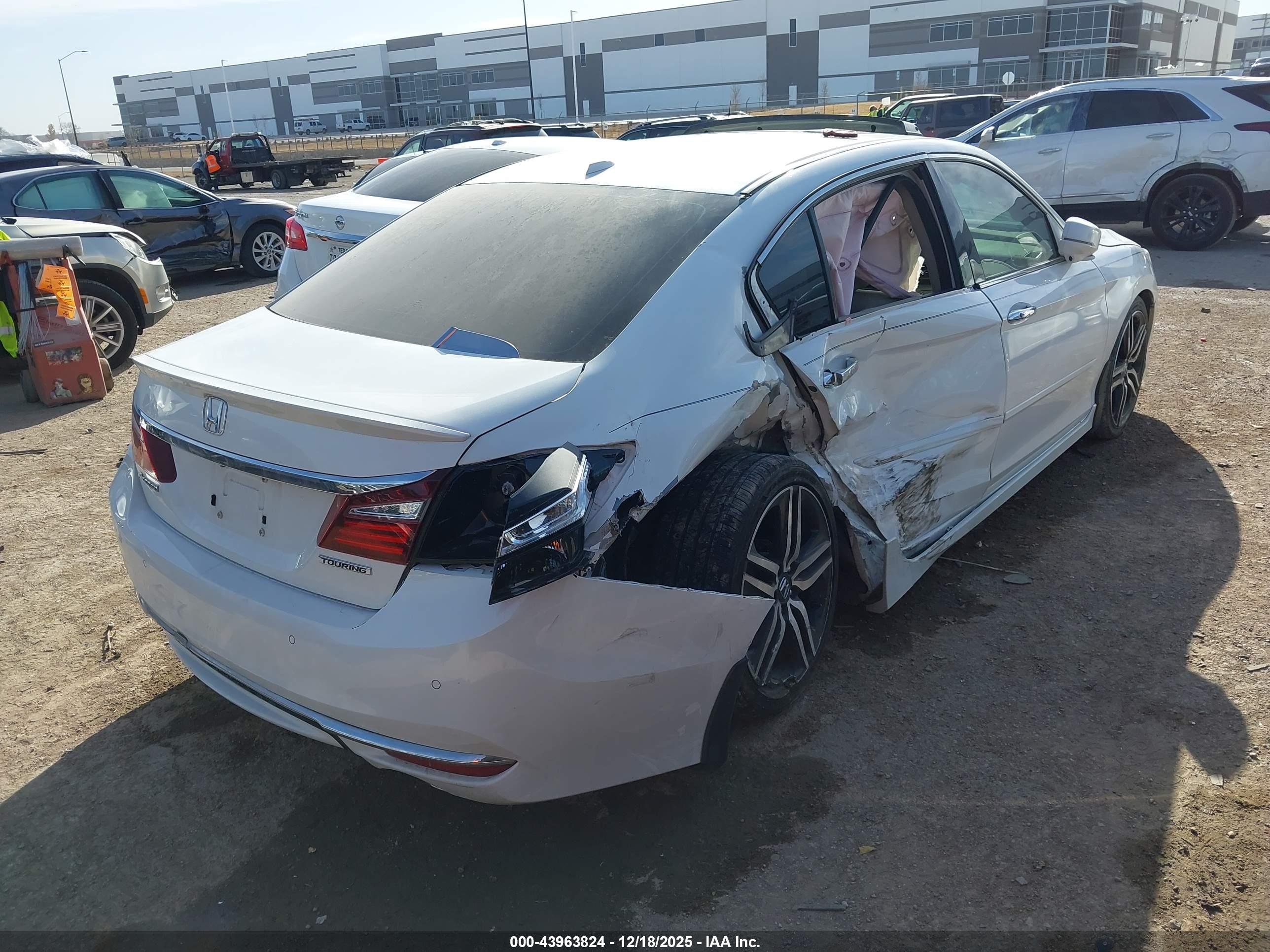HONDA ACCORD image 4
