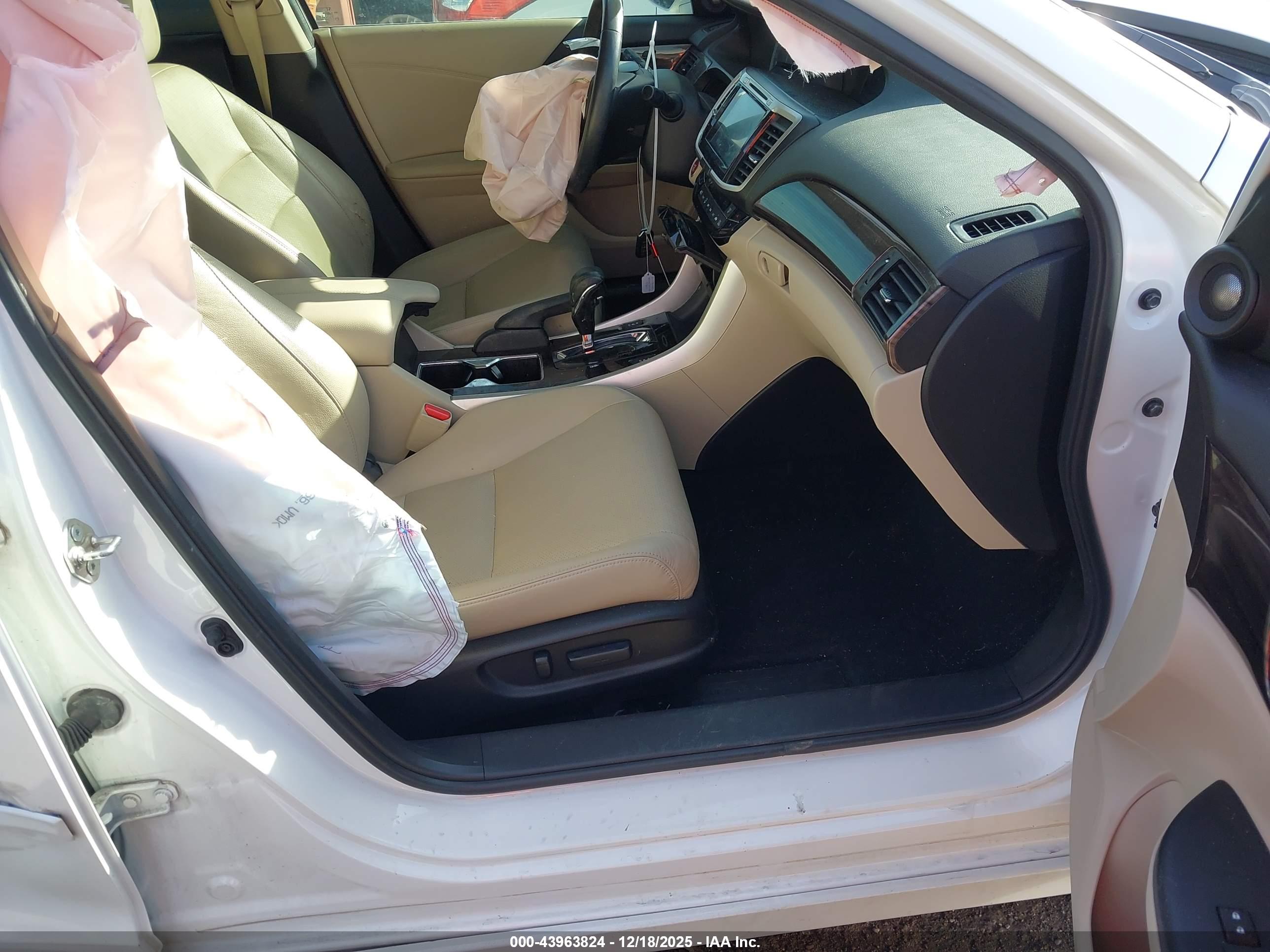HONDA ACCORD image 5
