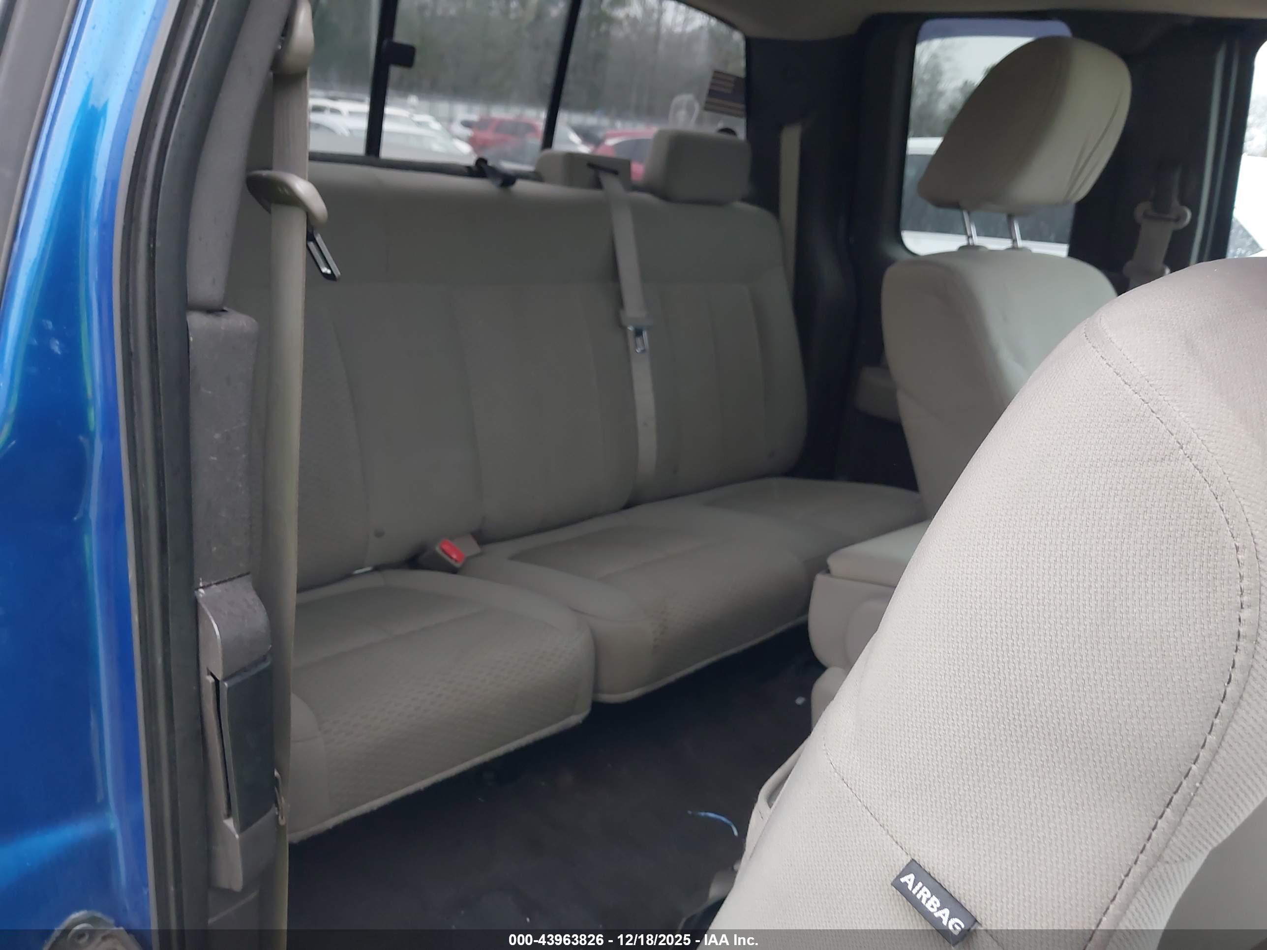 FORD F-150 image 8