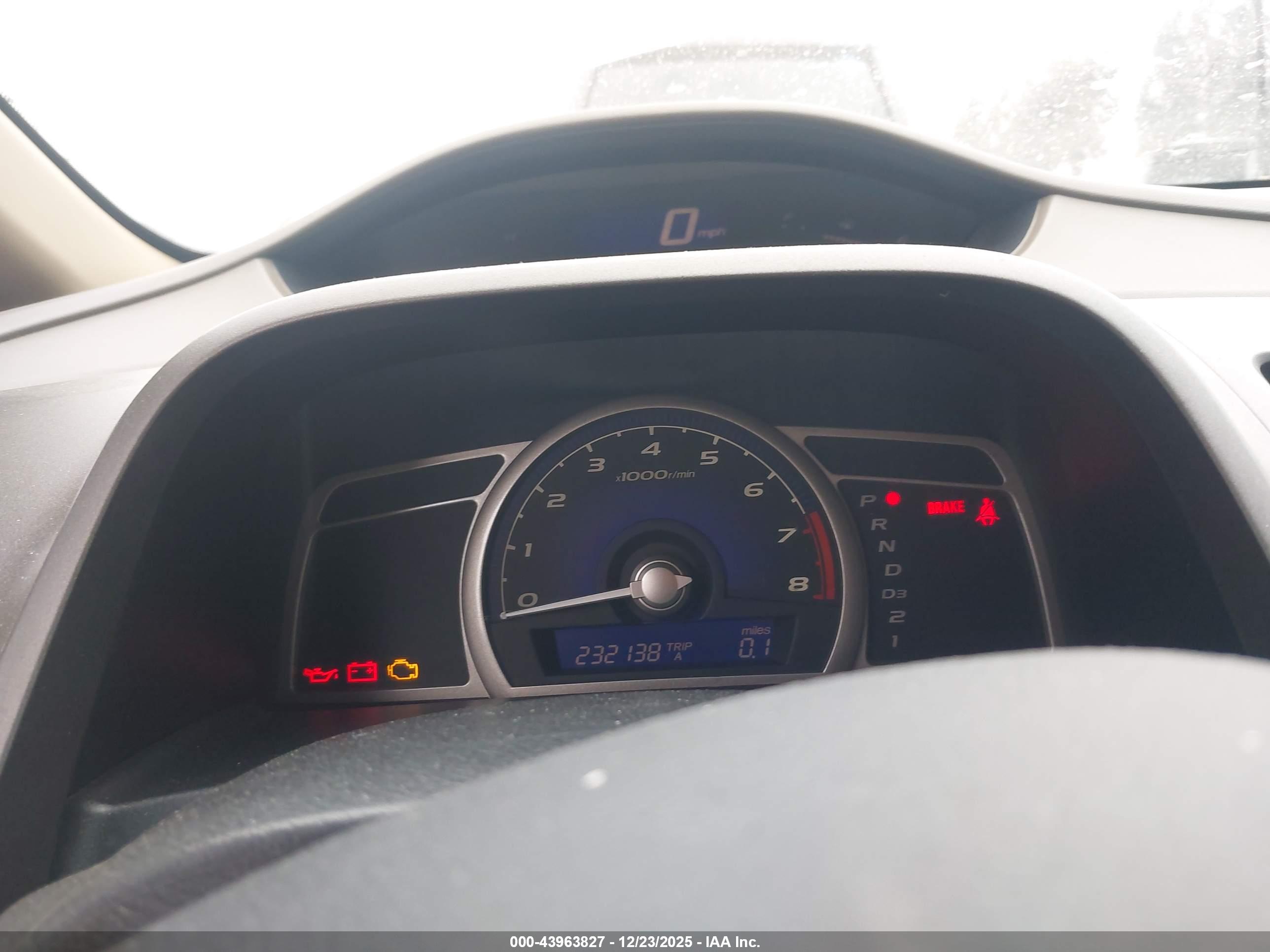 HONDA CIVIC image 7