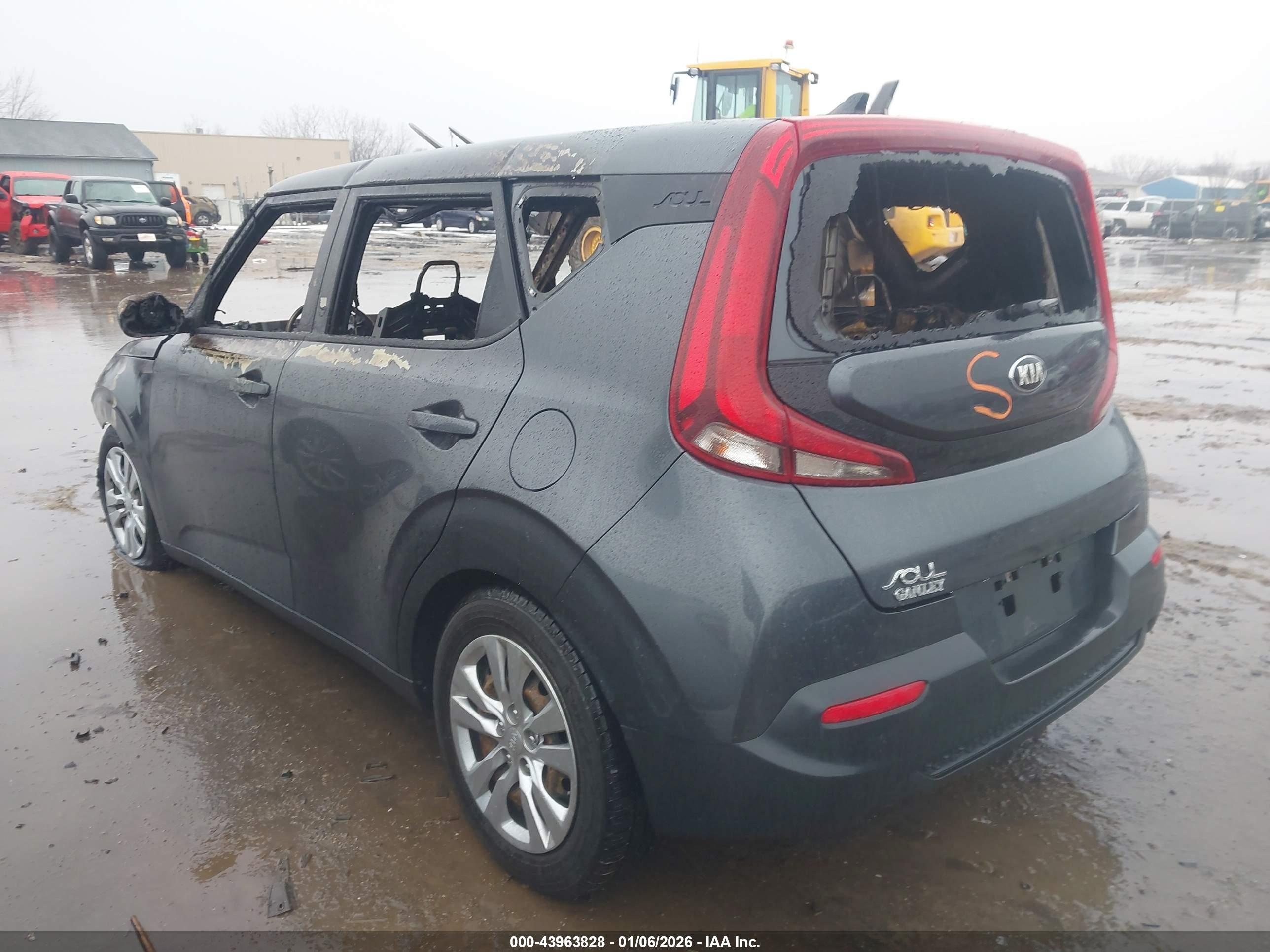 KIA SOUL image 3