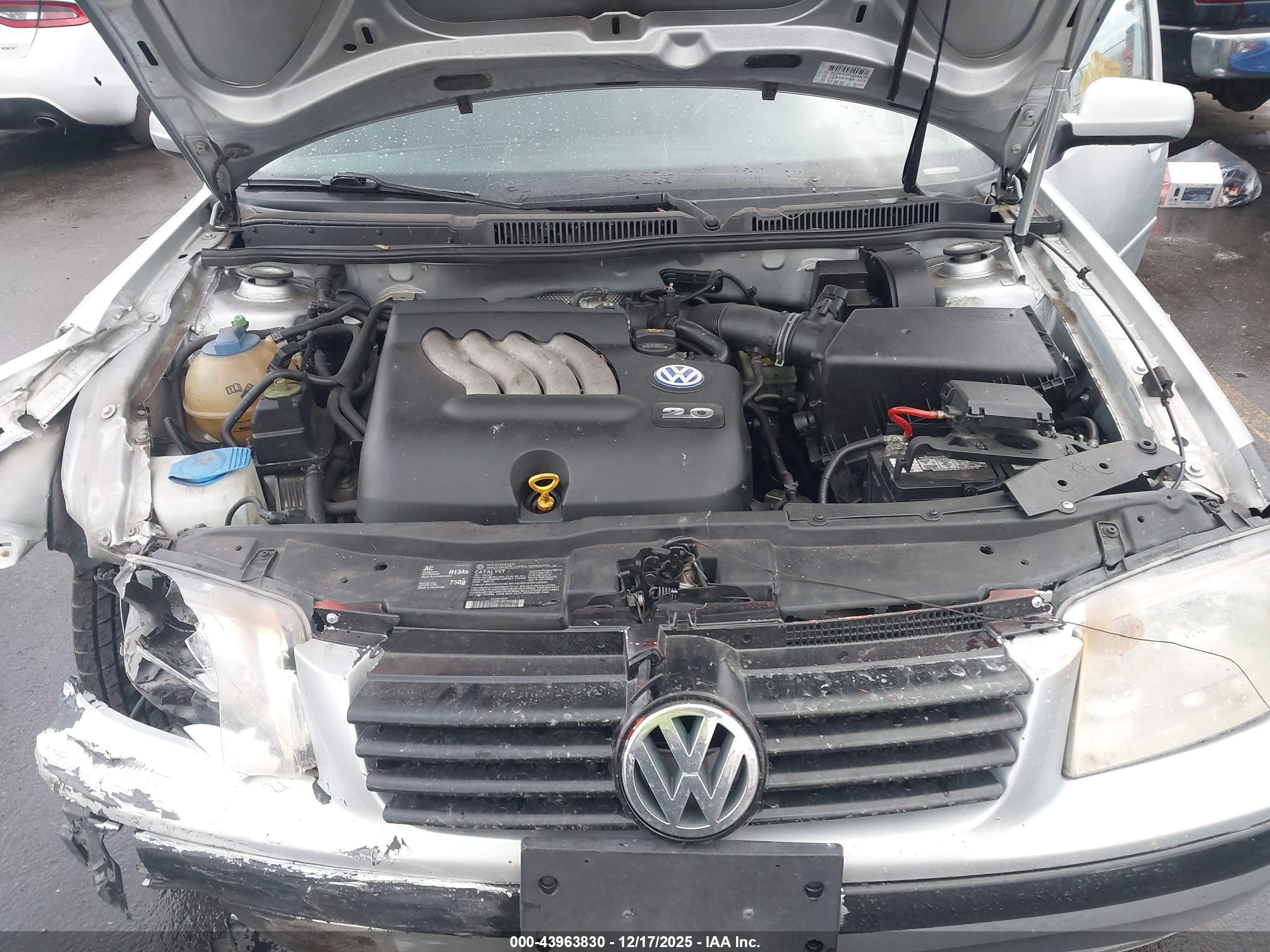VOLKSWAGEN JETTA image 10