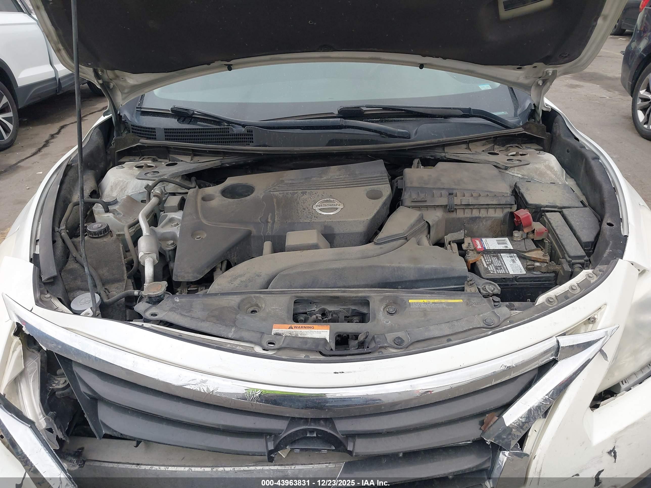 NISSAN ALTIMA image 10