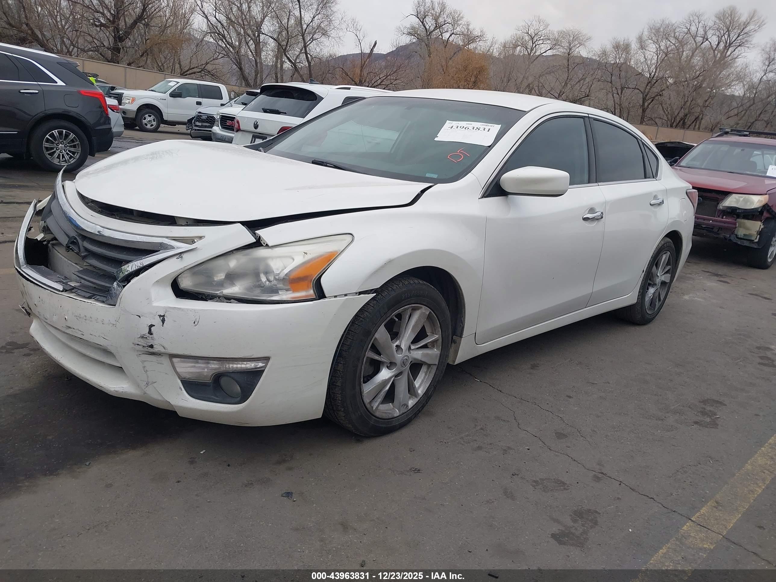 NISSAN ALTIMA image 2