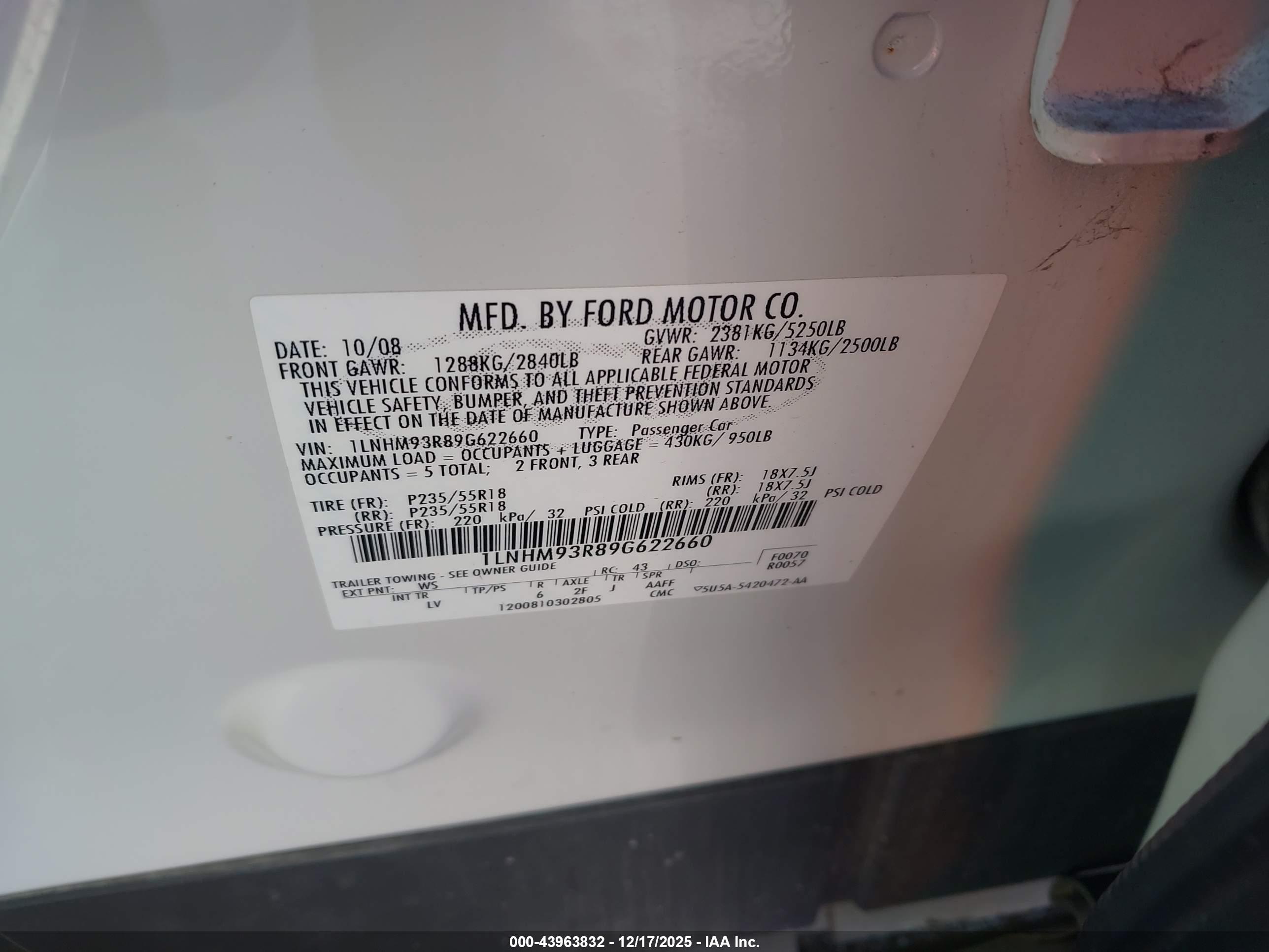 LINCOLN MKS image 9
