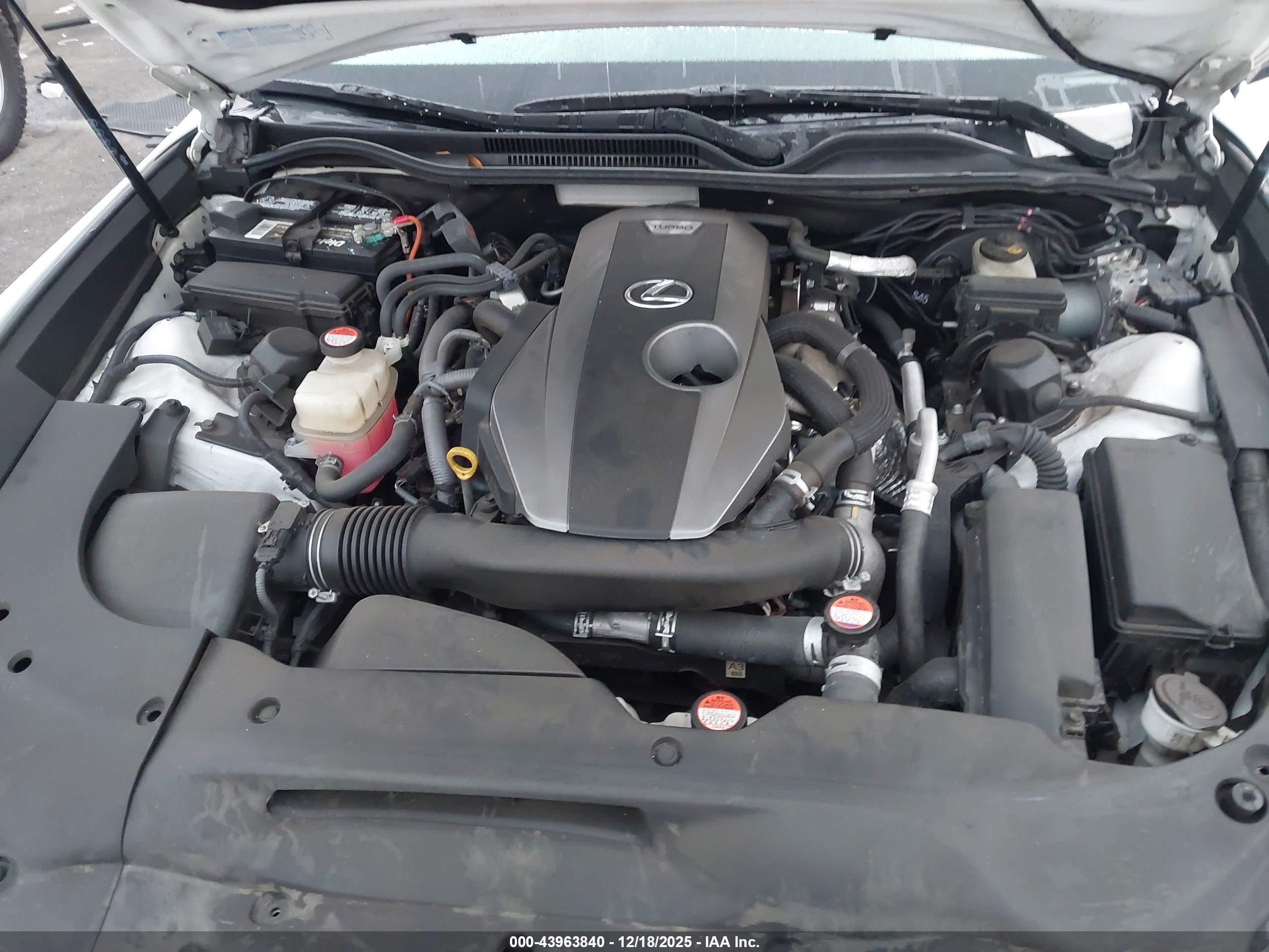 LEXUS RC image 10