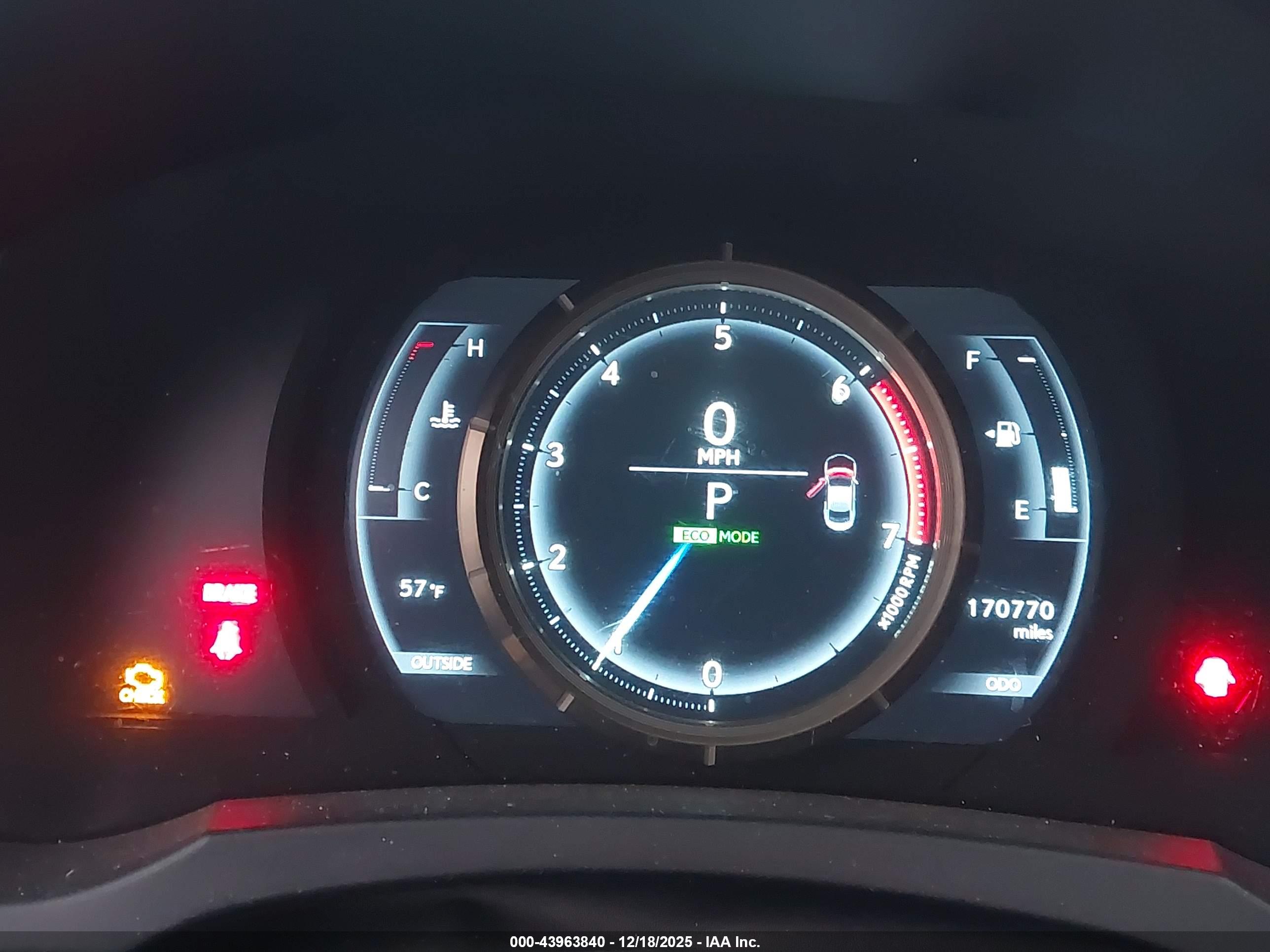 LEXUS RC image 7