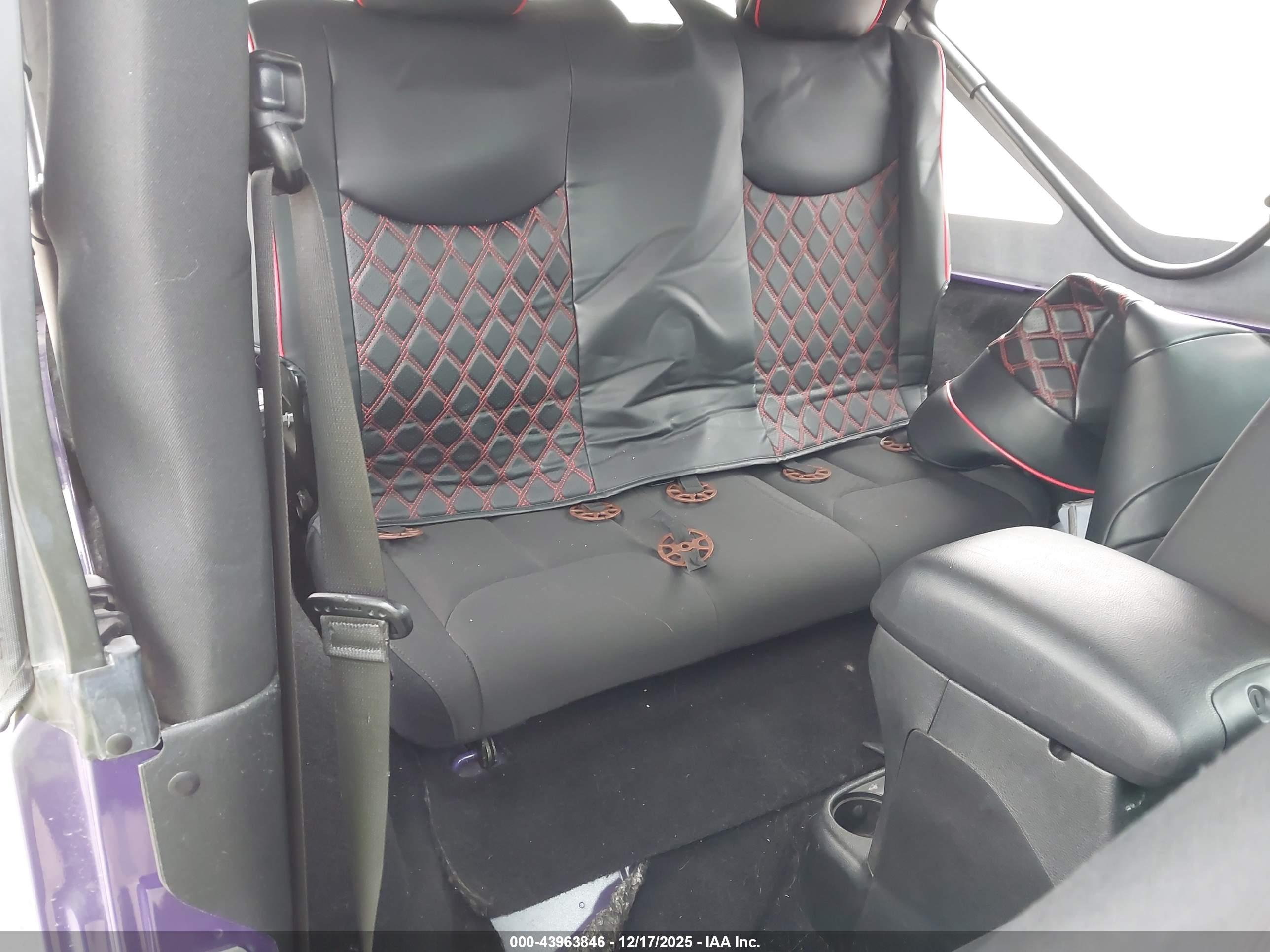 JEEP WRANGLER image 8