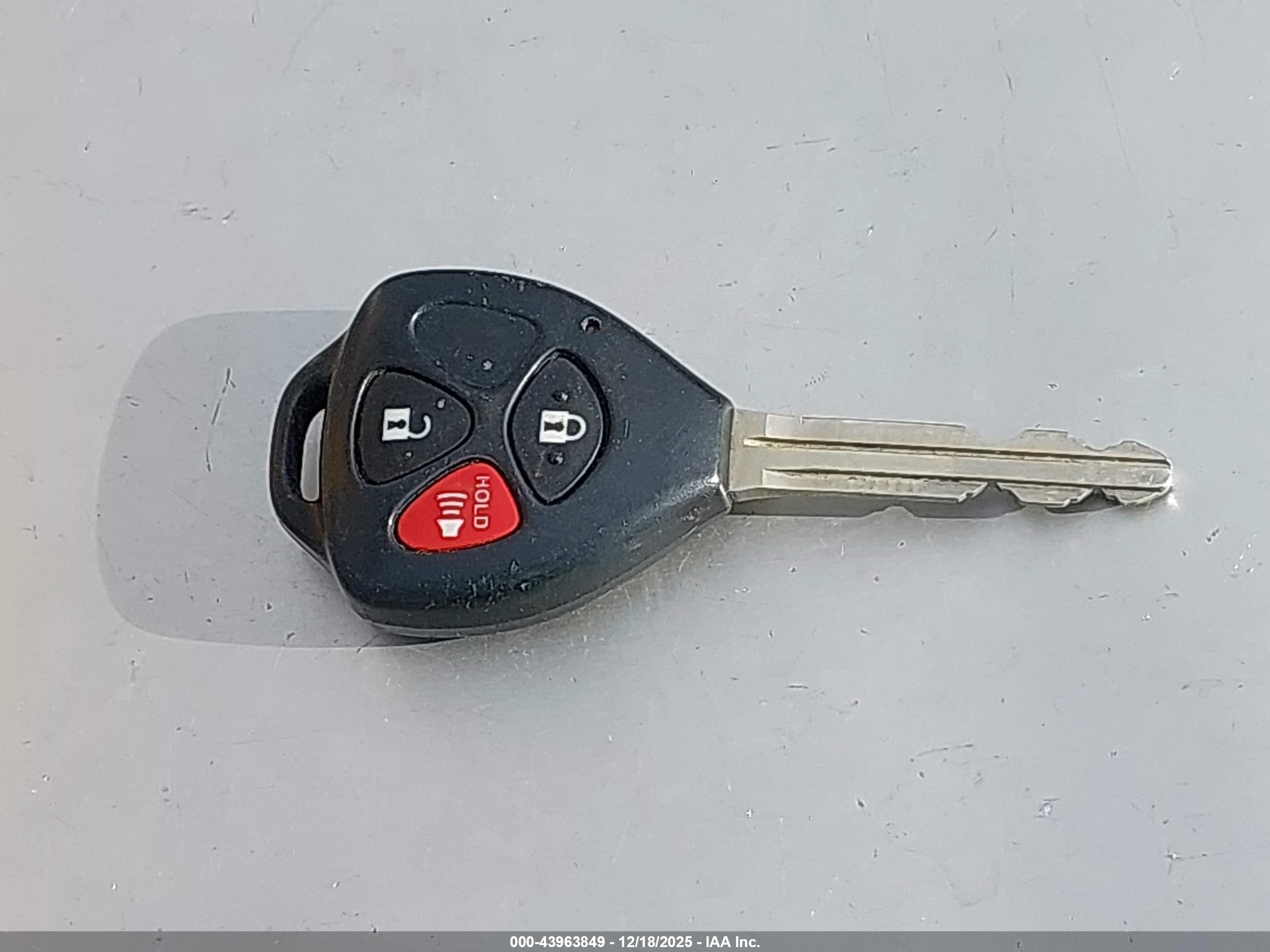 TOYOTA 4RUNNER image 11