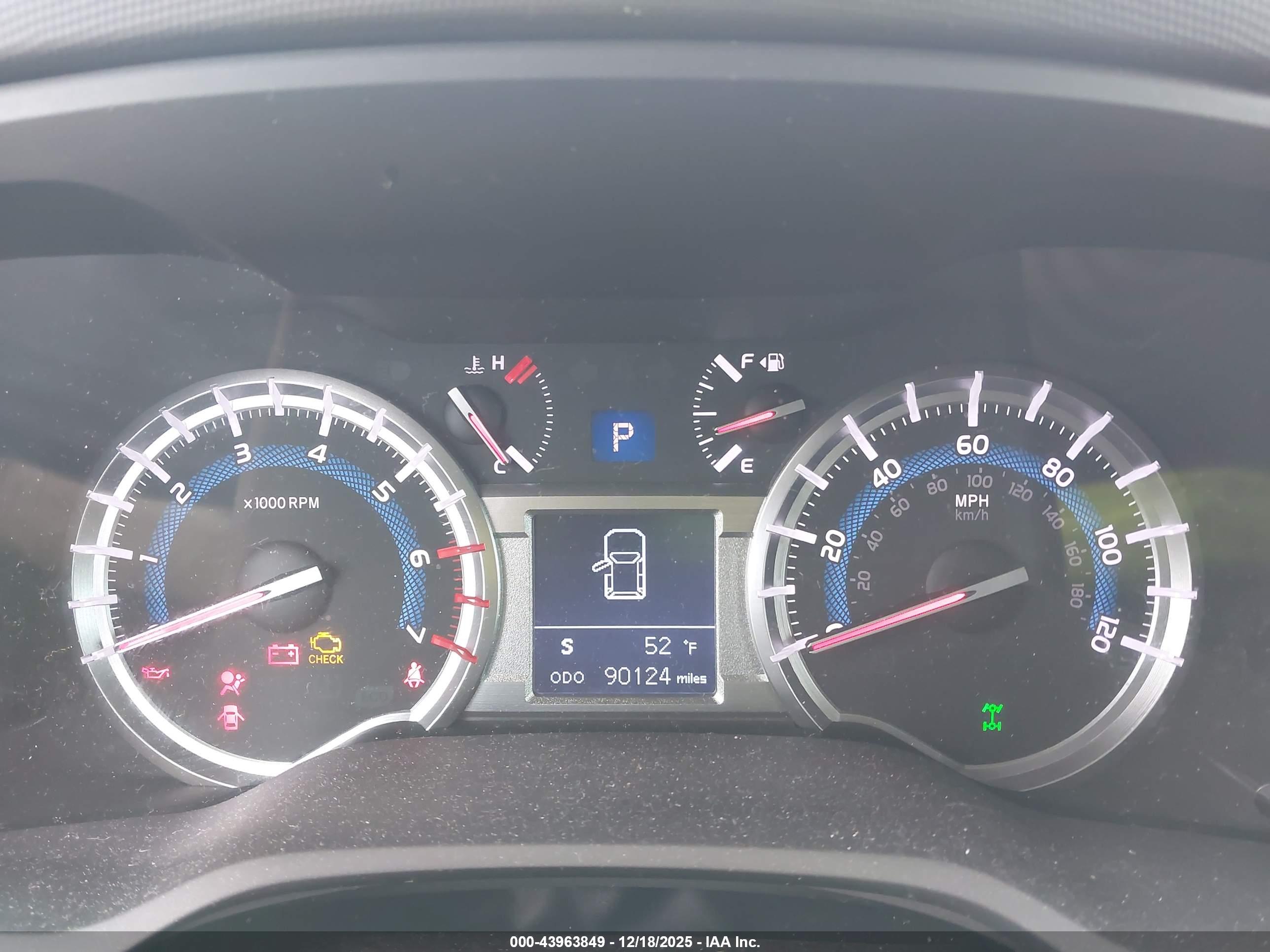 TOYOTA 4RUNNER image 7