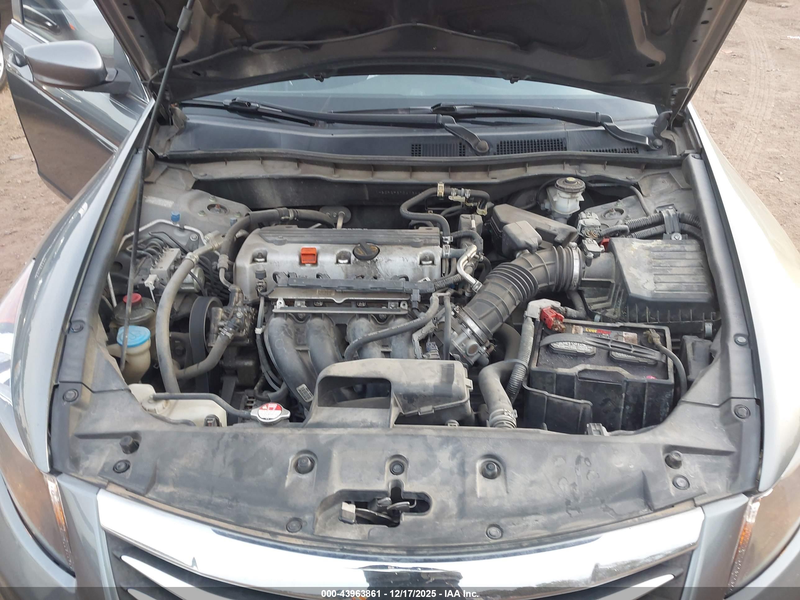 HONDA ACCORD image 10