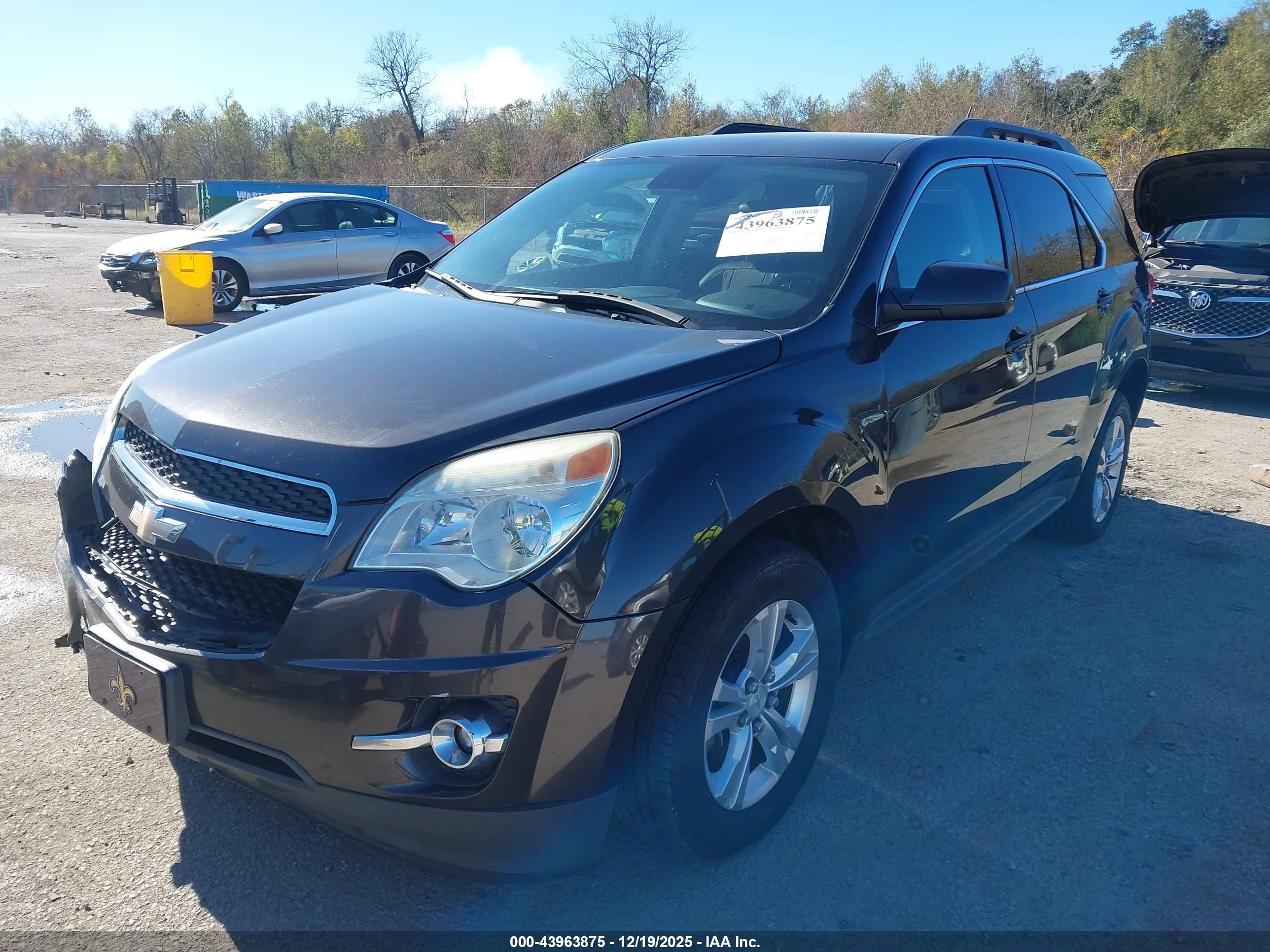 CHEVROLET EQUINOX image 2