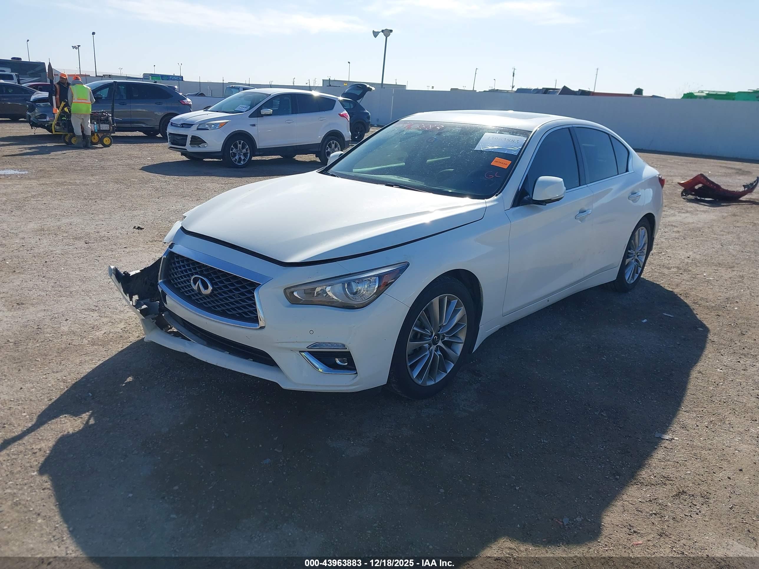 INFINITI Q50 image 2