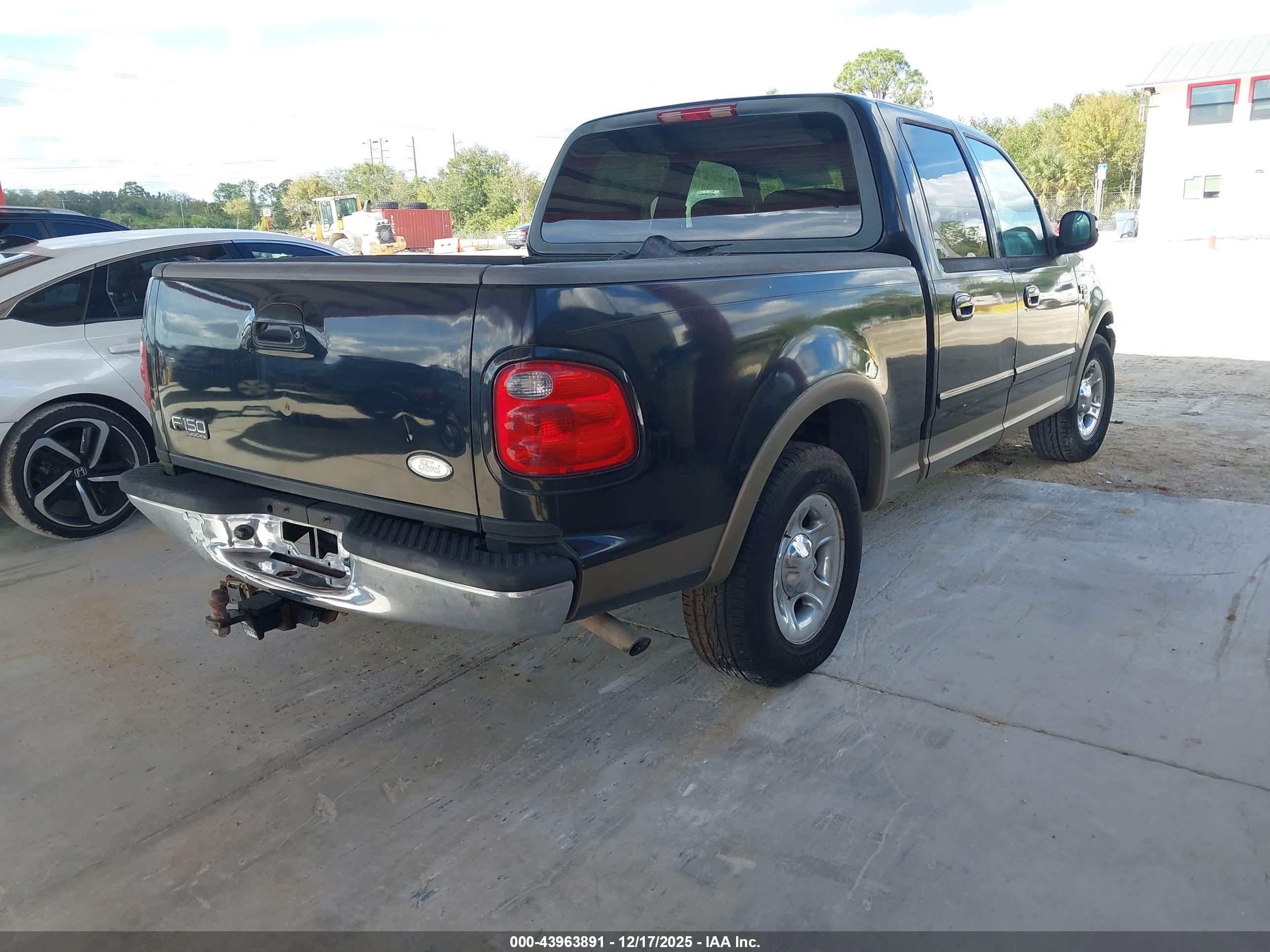 FORD F-150 image 4