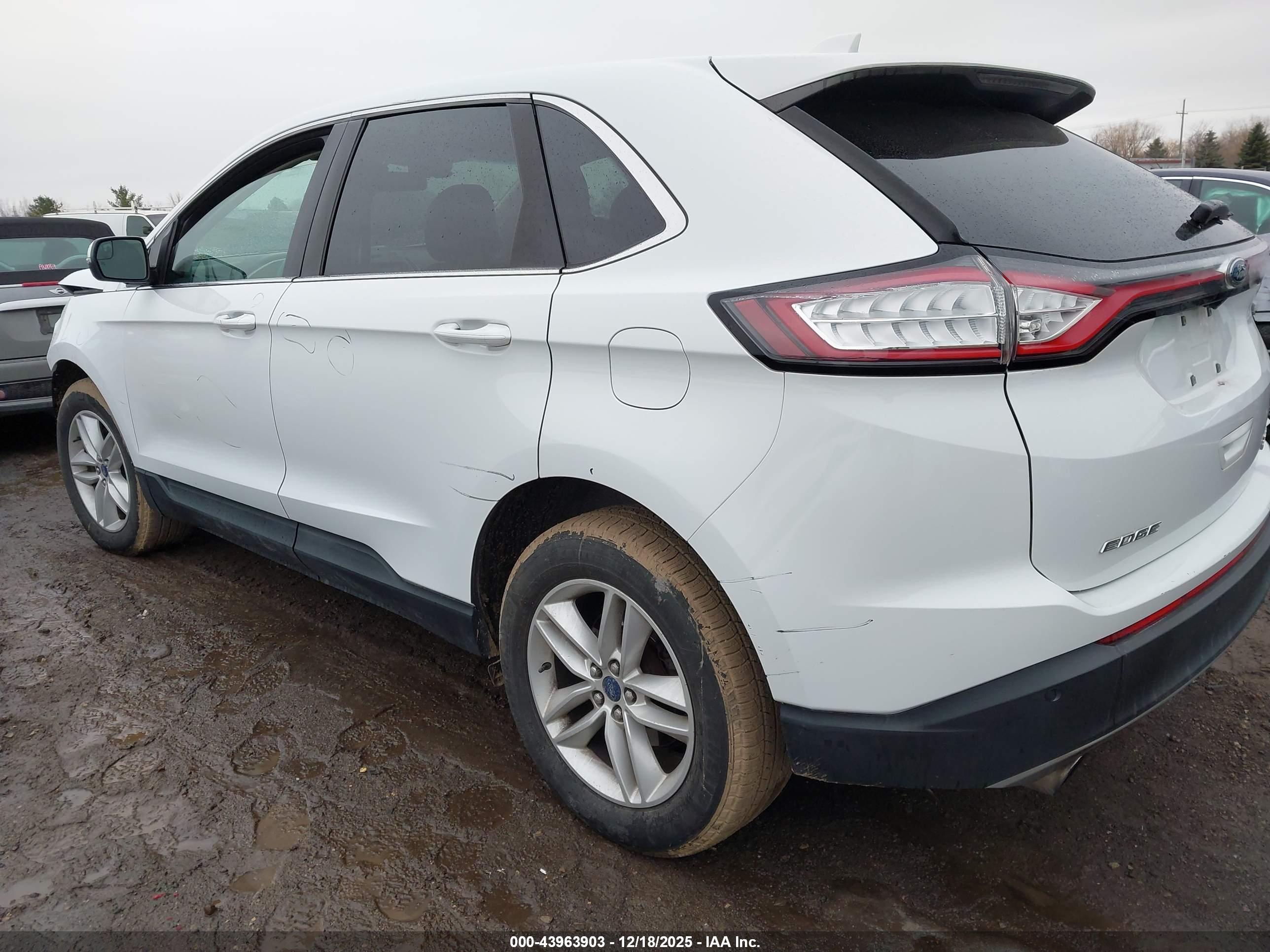FORD EDGE image 3