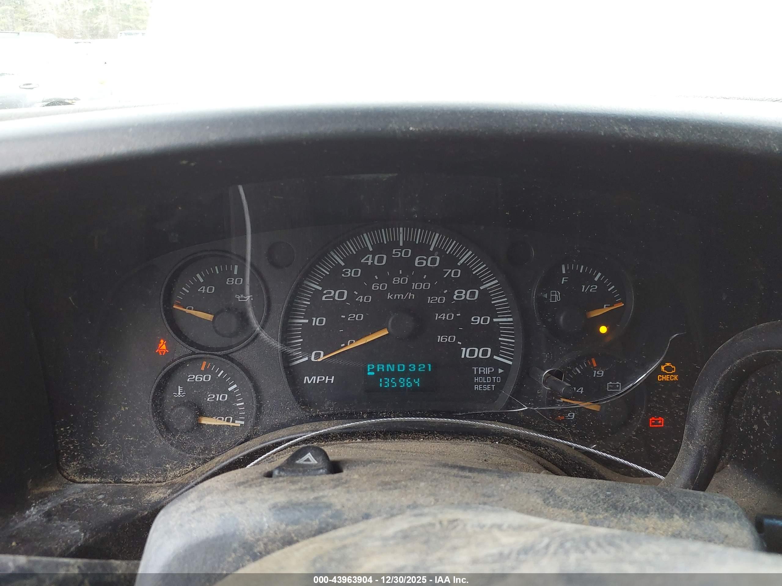 GMC SAVANA image 7