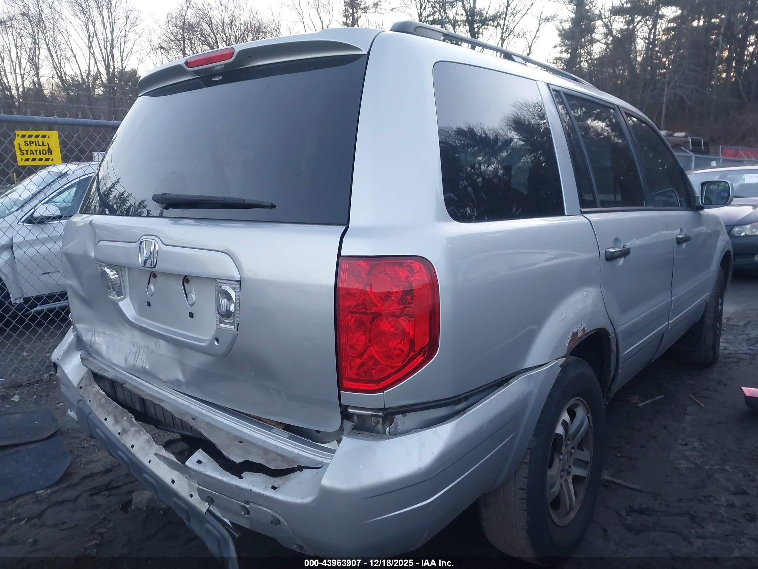 HONDA PILOT image 4