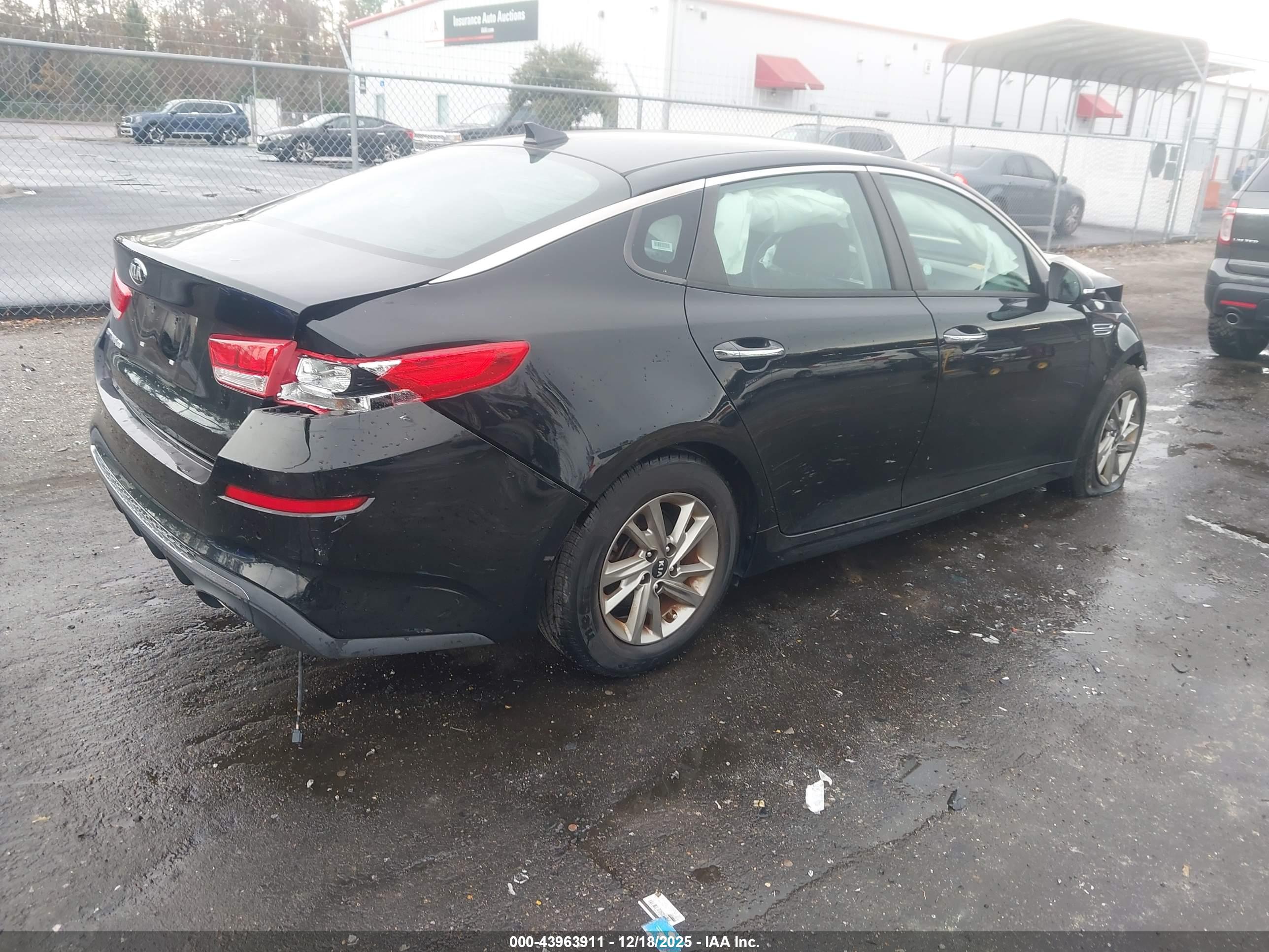 KIA OPTIMA image 4