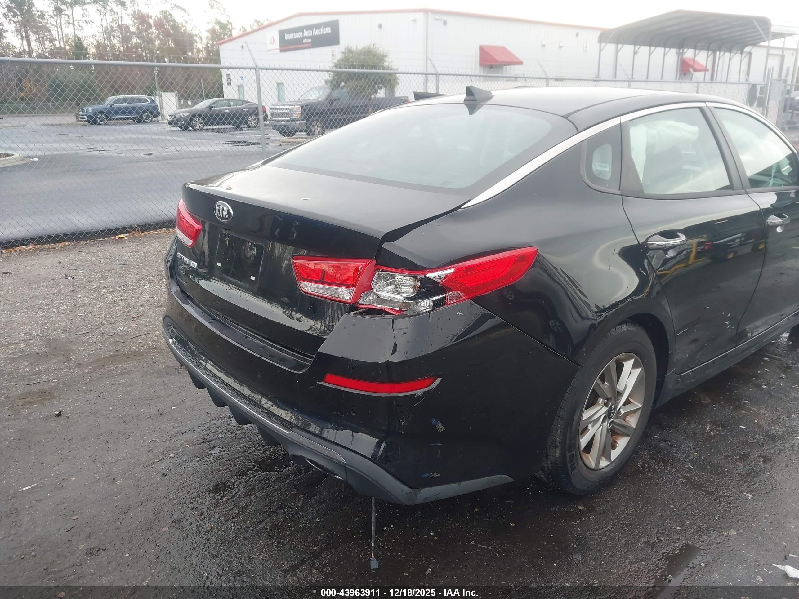 KIA OPTIMA image 6