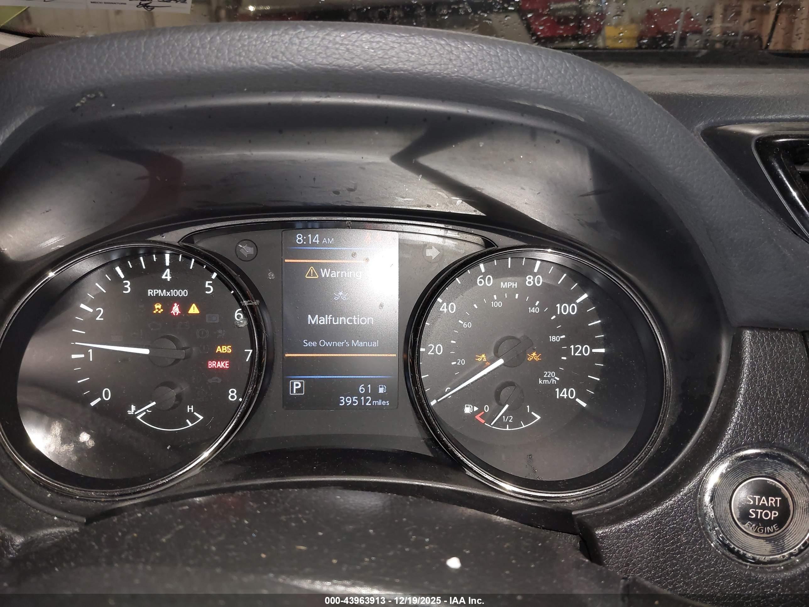 NISSAN ROGUE image 7
