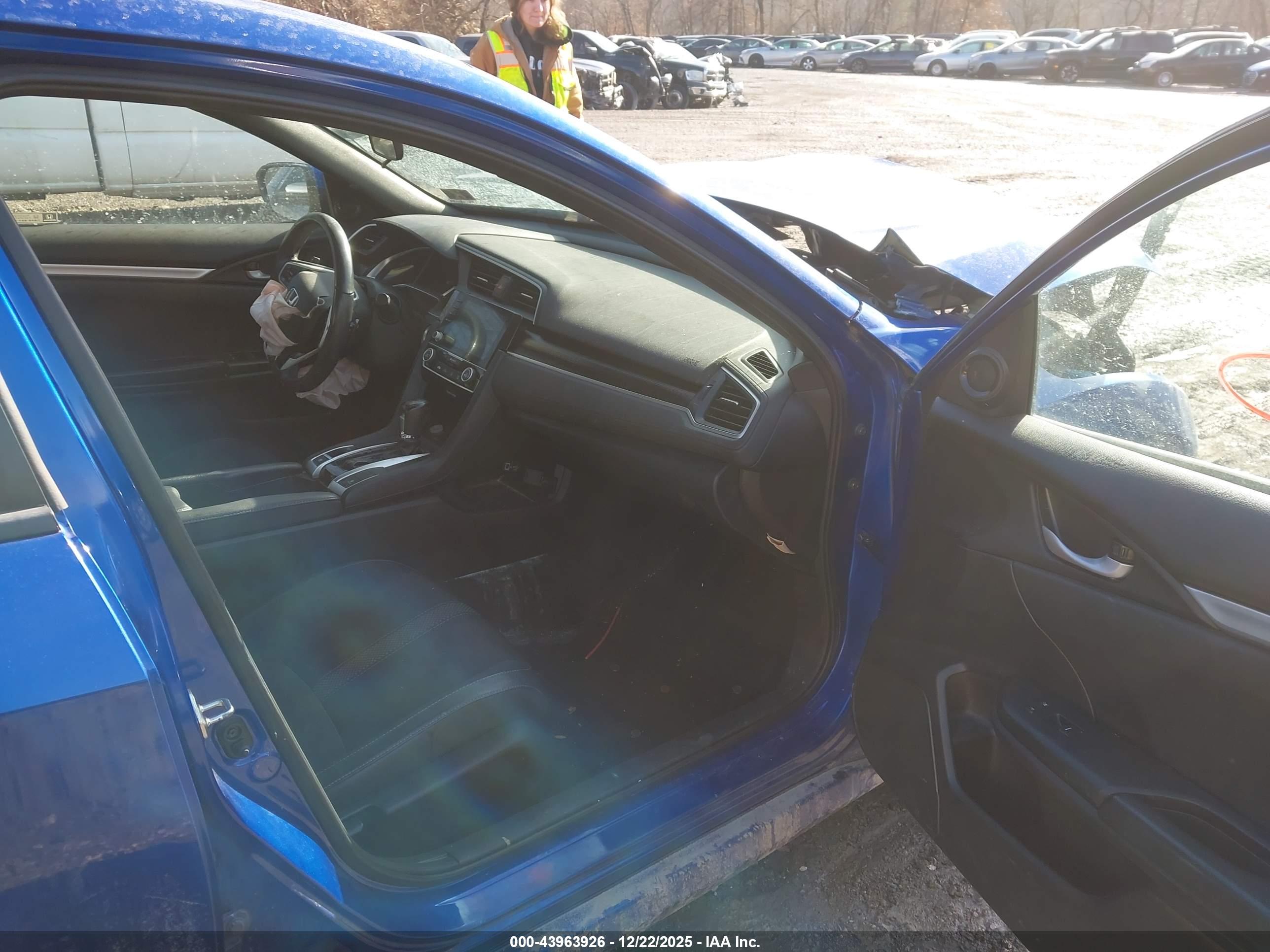 HONDA CIVIC image 5