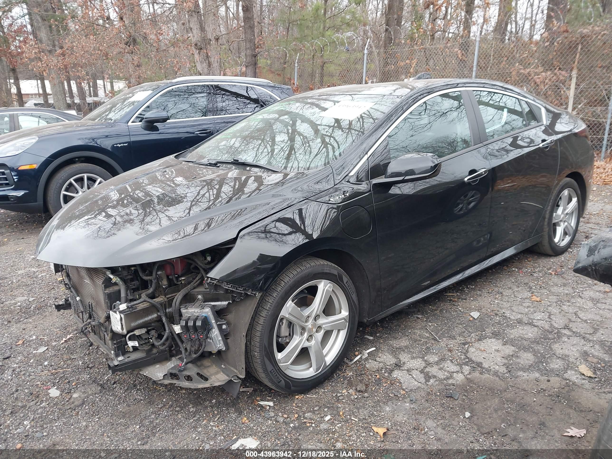 CHEVROLET VOLT image 2