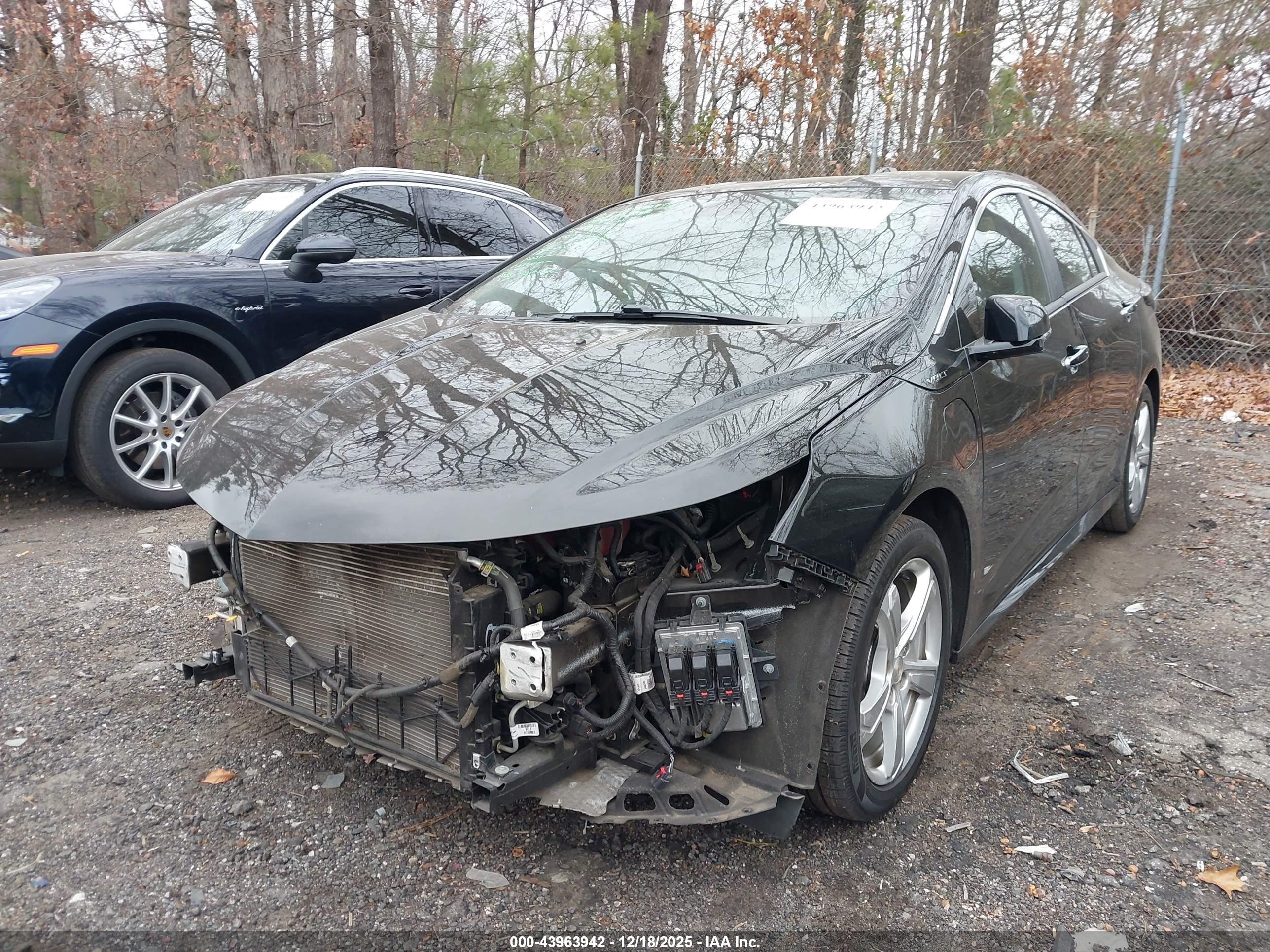 CHEVROLET VOLT image 6