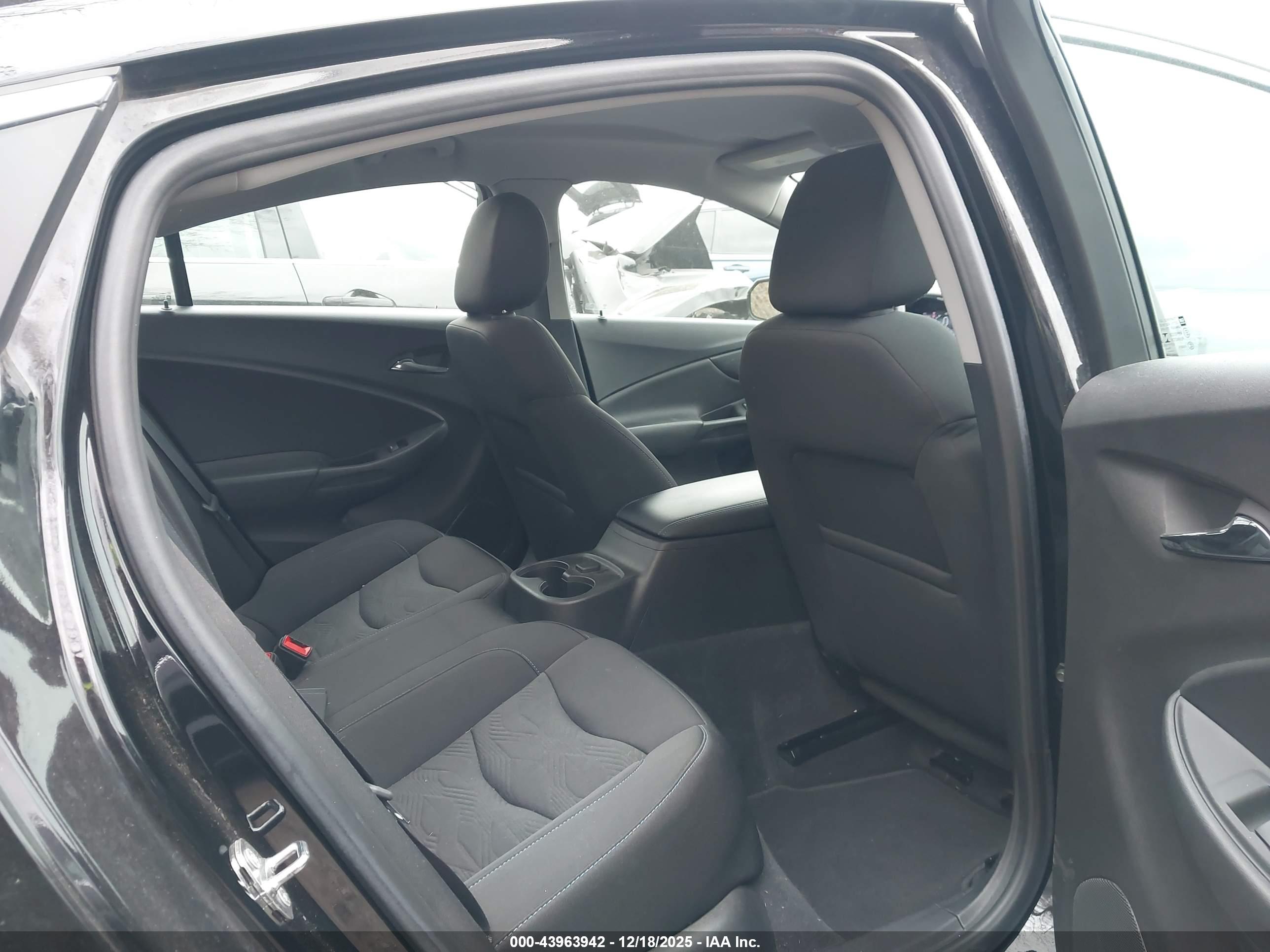 CHEVROLET VOLT image 8