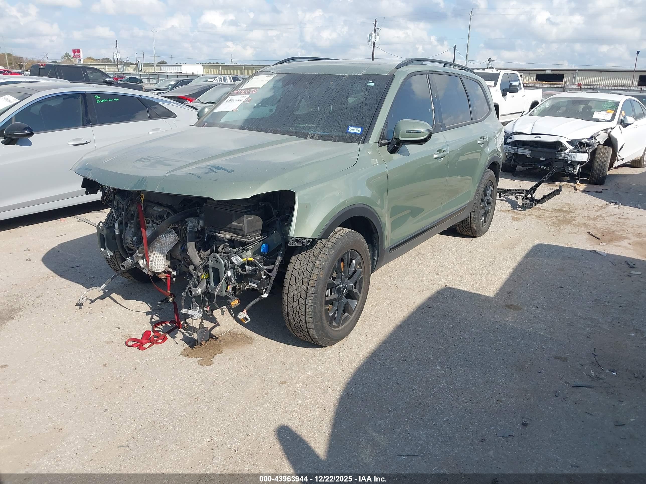 KIA TELLURIDE image 2