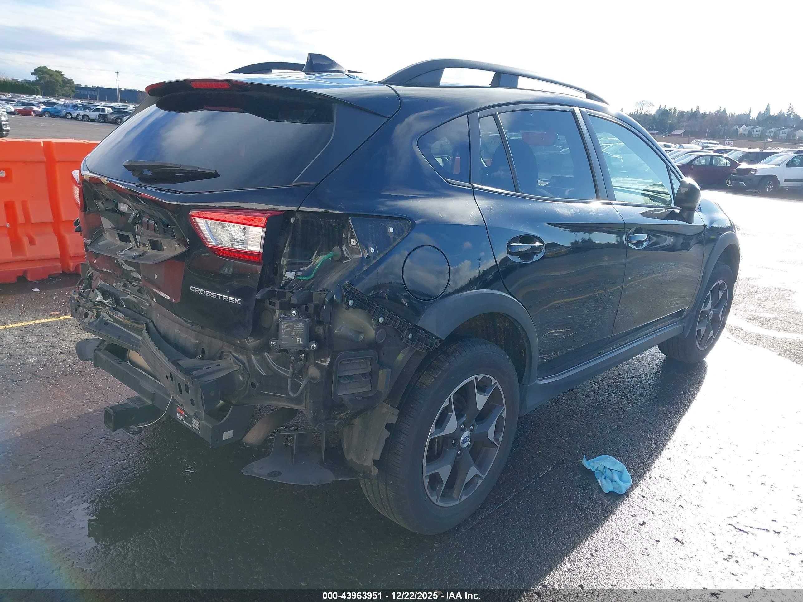 SUBARU CROSSTREK image 4